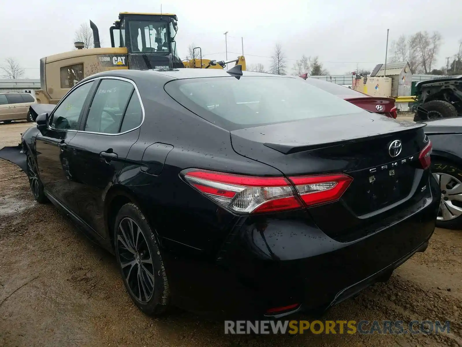 3 Photograph of a damaged car 4T1B11HKXKU686881 TOYOTA CAMRY 2019