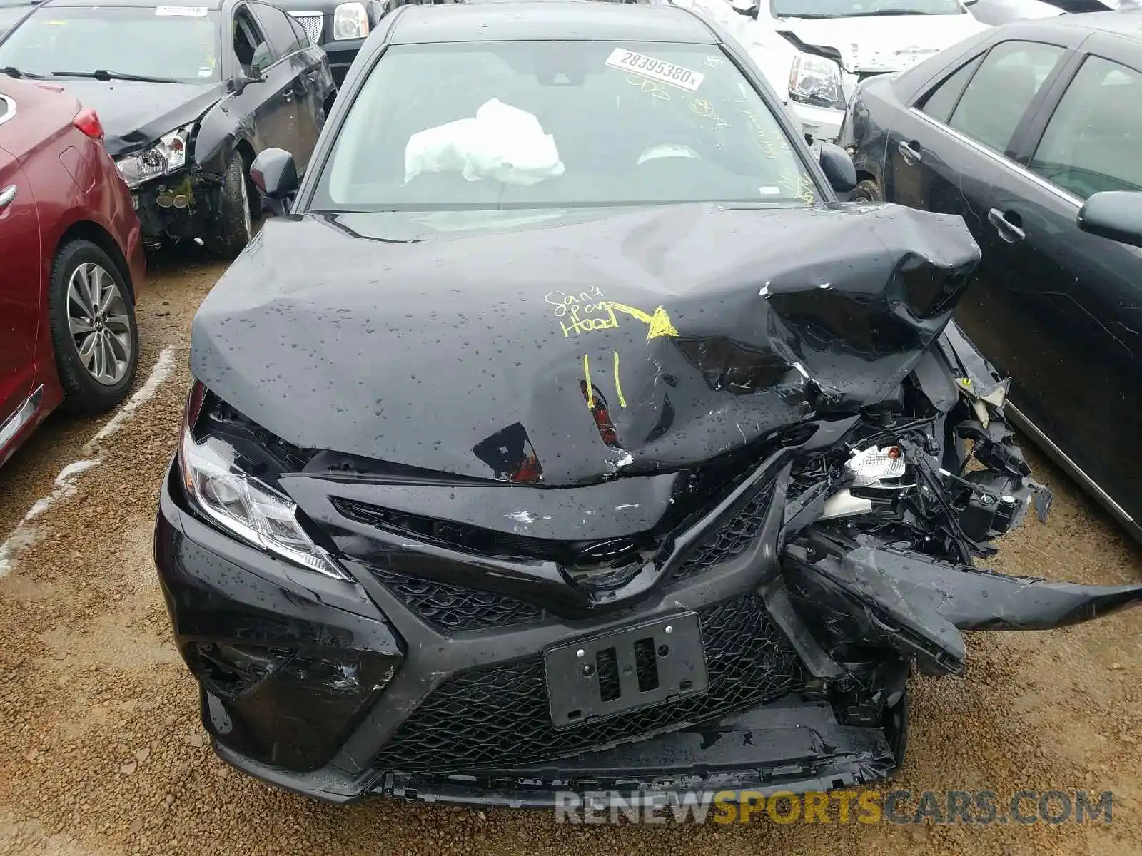 7 Photograph of a damaged car 4T1B11HKXKU686881 TOYOTA CAMRY 2019