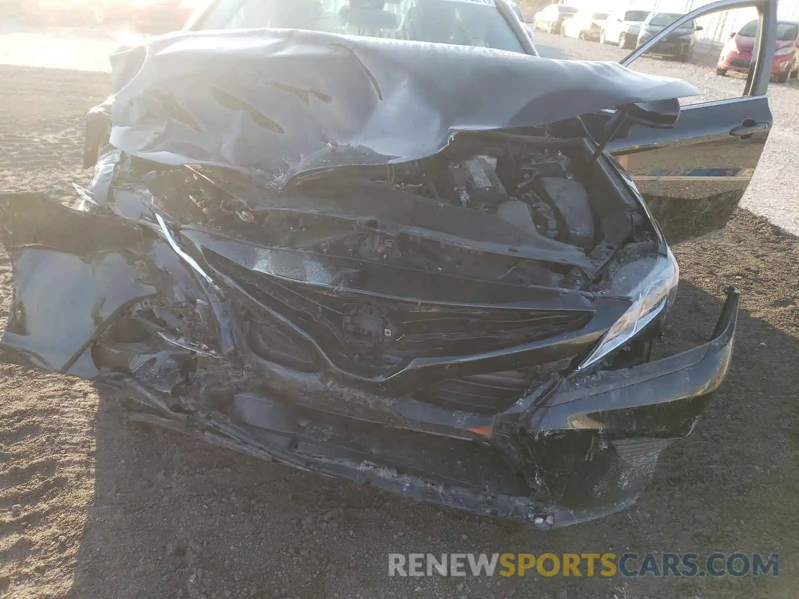 7 Photograph of a damaged car 4T1B11HKXKU689330 TOYOTA CAMRY 2019