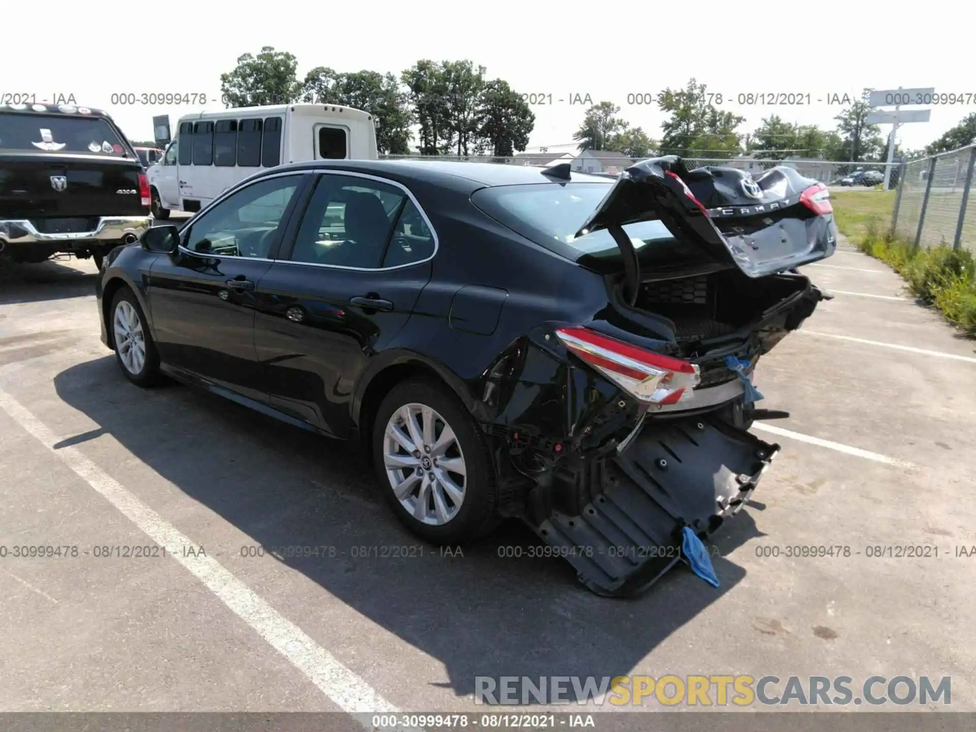 3 Photograph of a damaged car 4T1B11HKXKU689411 TOYOTA CAMRY 2019