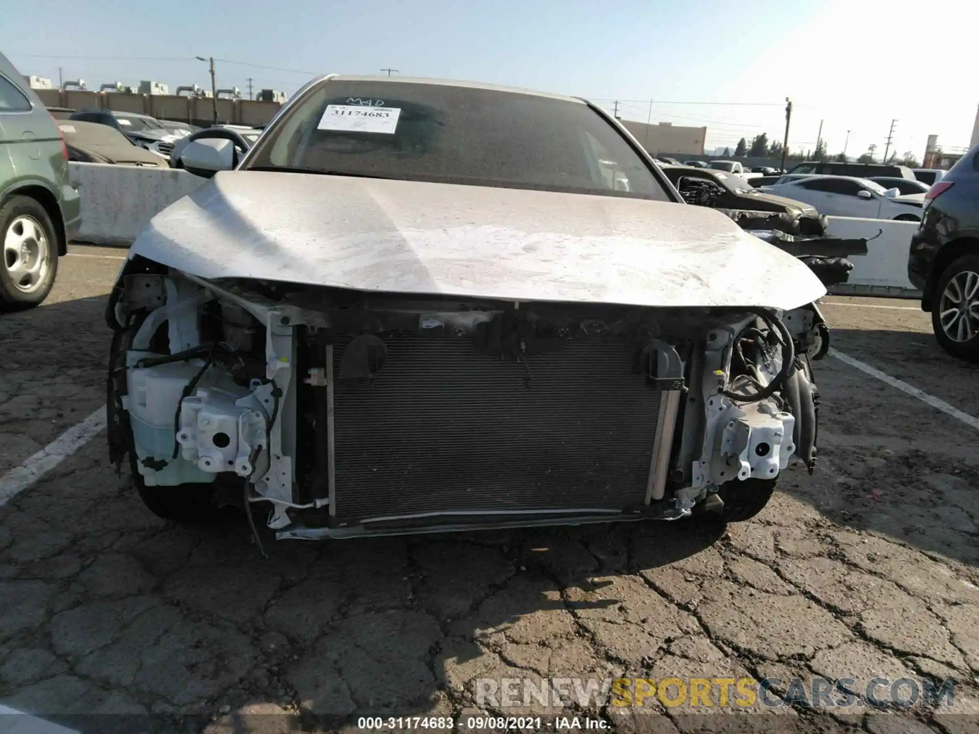 6 Photograph of a damaged car 4T1B11HKXKU689926 TOYOTA CAMRY 2019