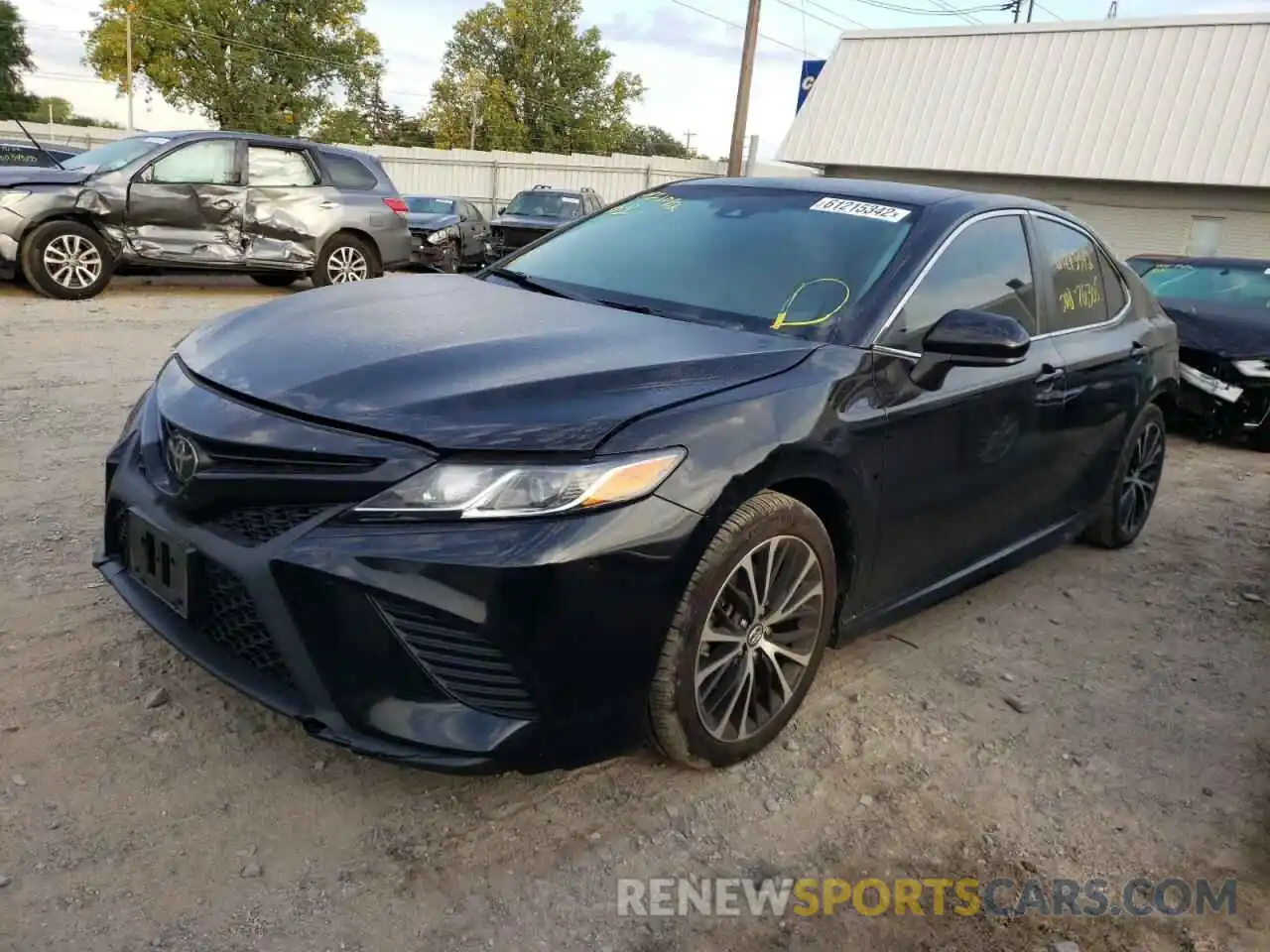 2 Photograph of a damaged car 4T1B11HKXKU690607 TOYOTA CAMRY 2019