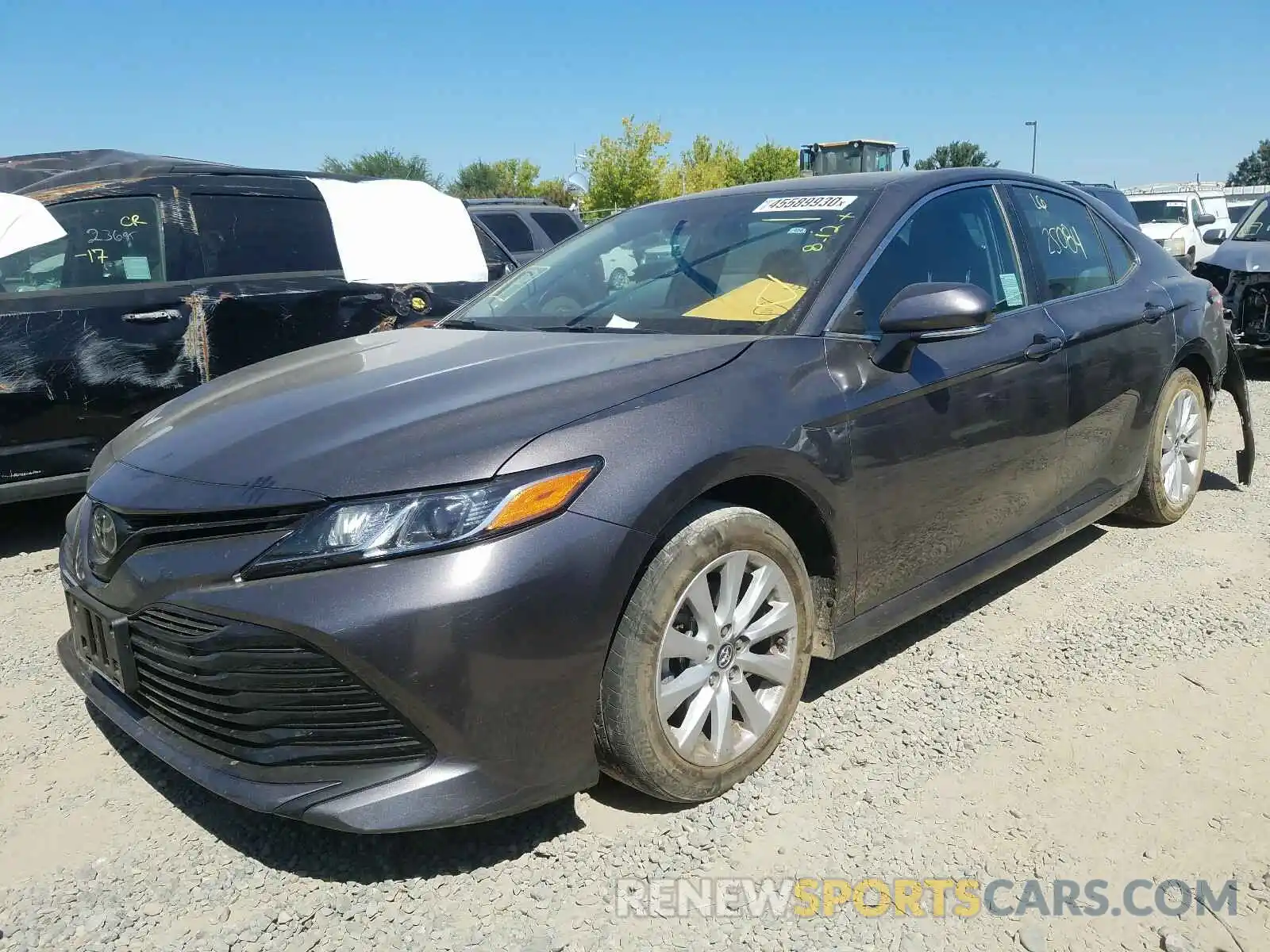 2 Photograph of a damaged car 4T1B11HKXKU691286 TOYOTA CAMRY 2019