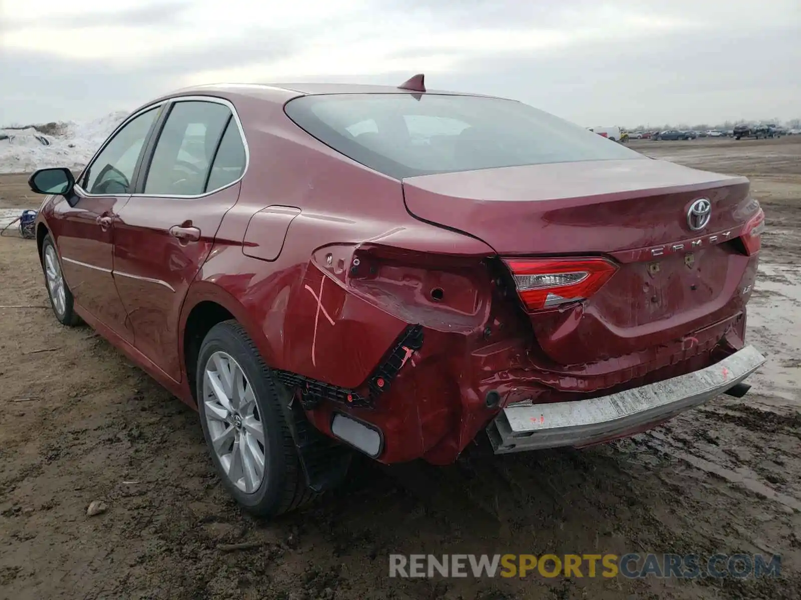 3 Photograph of a damaged car 4T1B11HKXKU692003 TOYOTA CAMRY 2019