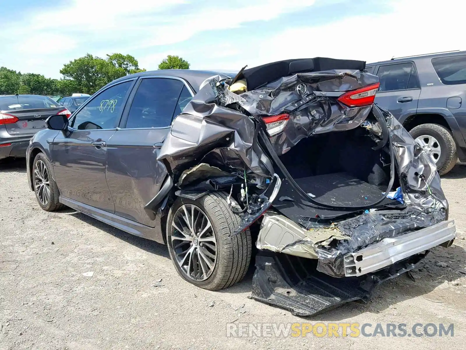 3 Photograph of a damaged car 4T1B11HKXKU692227 TOYOTA CAMRY 2019