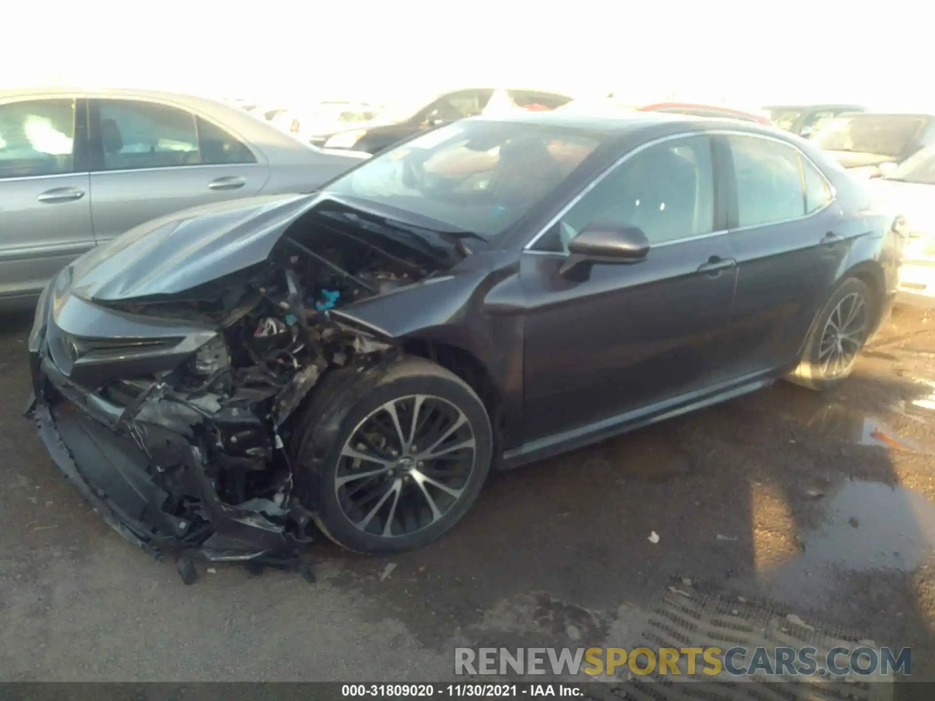 2 Photograph of a damaged car 4T1B11HKXKU692258 TOYOTA CAMRY 2019