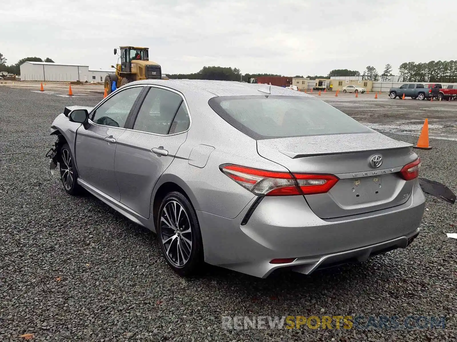 3 Фотография поврежденного автомобиля 4T1B11HKXKU692602 TOYOTA CAMRY 2019