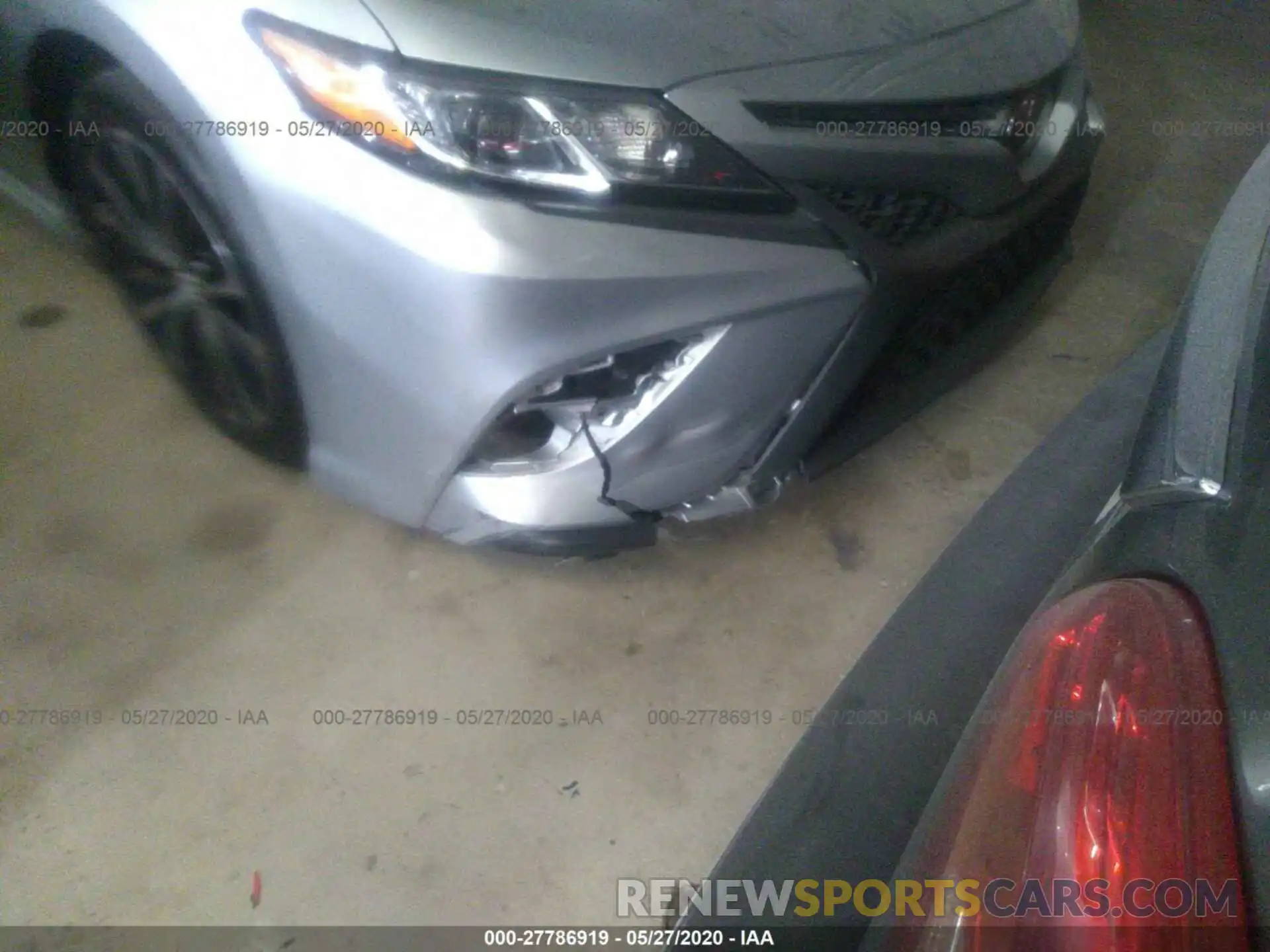 6 Photograph of a damaged car 4T1B11HKXKU694379 TOYOTA CAMRY 2019