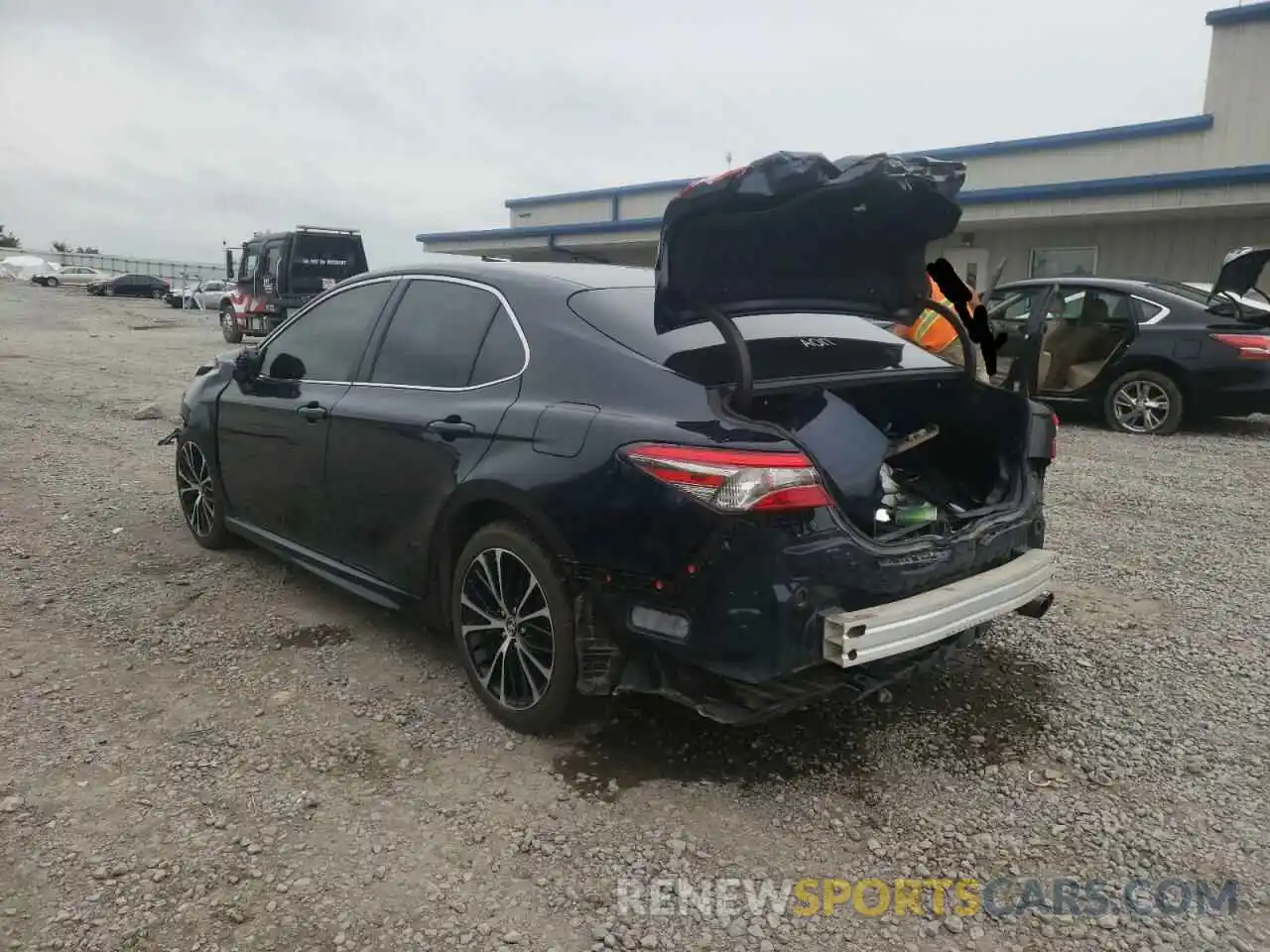 3 Photograph of a damaged car 4T1B11HKXKU697718 TOYOTA CAMRY 2019