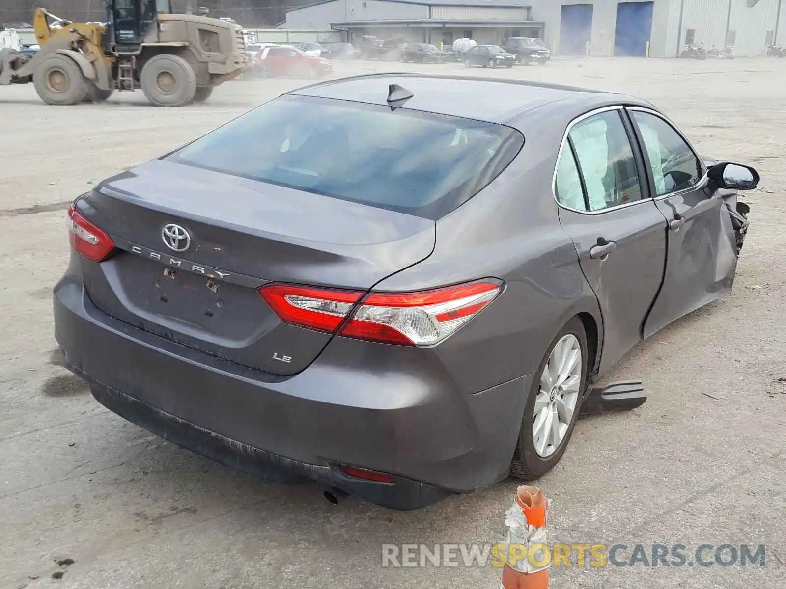 4 Photograph of a damaged car 4T1B11HKXKU698786 TOYOTA CAMRY 2019