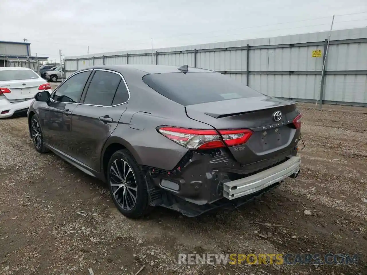 3 Photograph of a damaged car 4T1B11HKXKU700729 TOYOTA CAMRY 2019