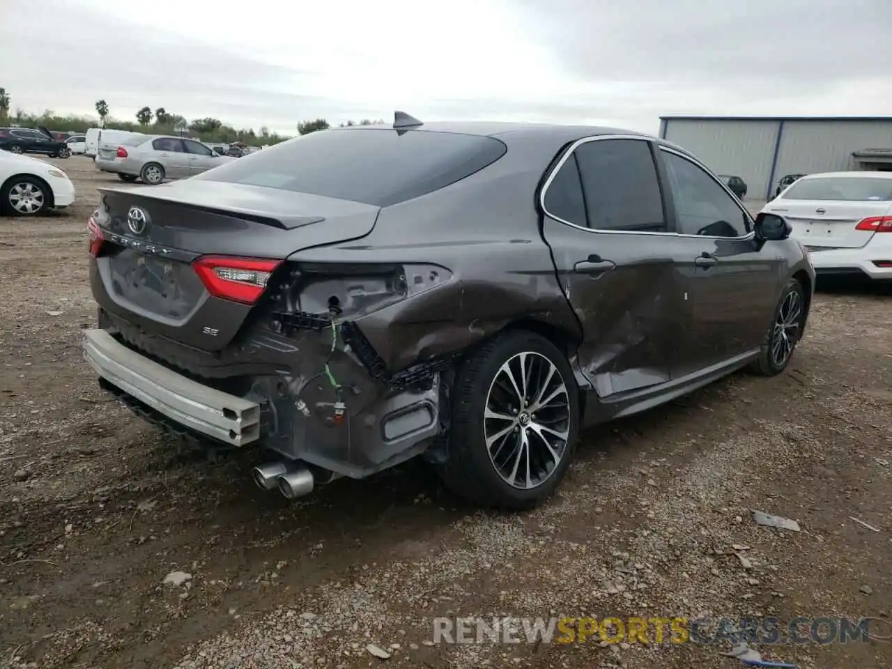 4 Photograph of a damaged car 4T1B11HKXKU700729 TOYOTA CAMRY 2019