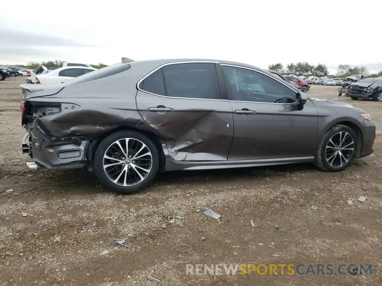 9 Photograph of a damaged car 4T1B11HKXKU700729 TOYOTA CAMRY 2019