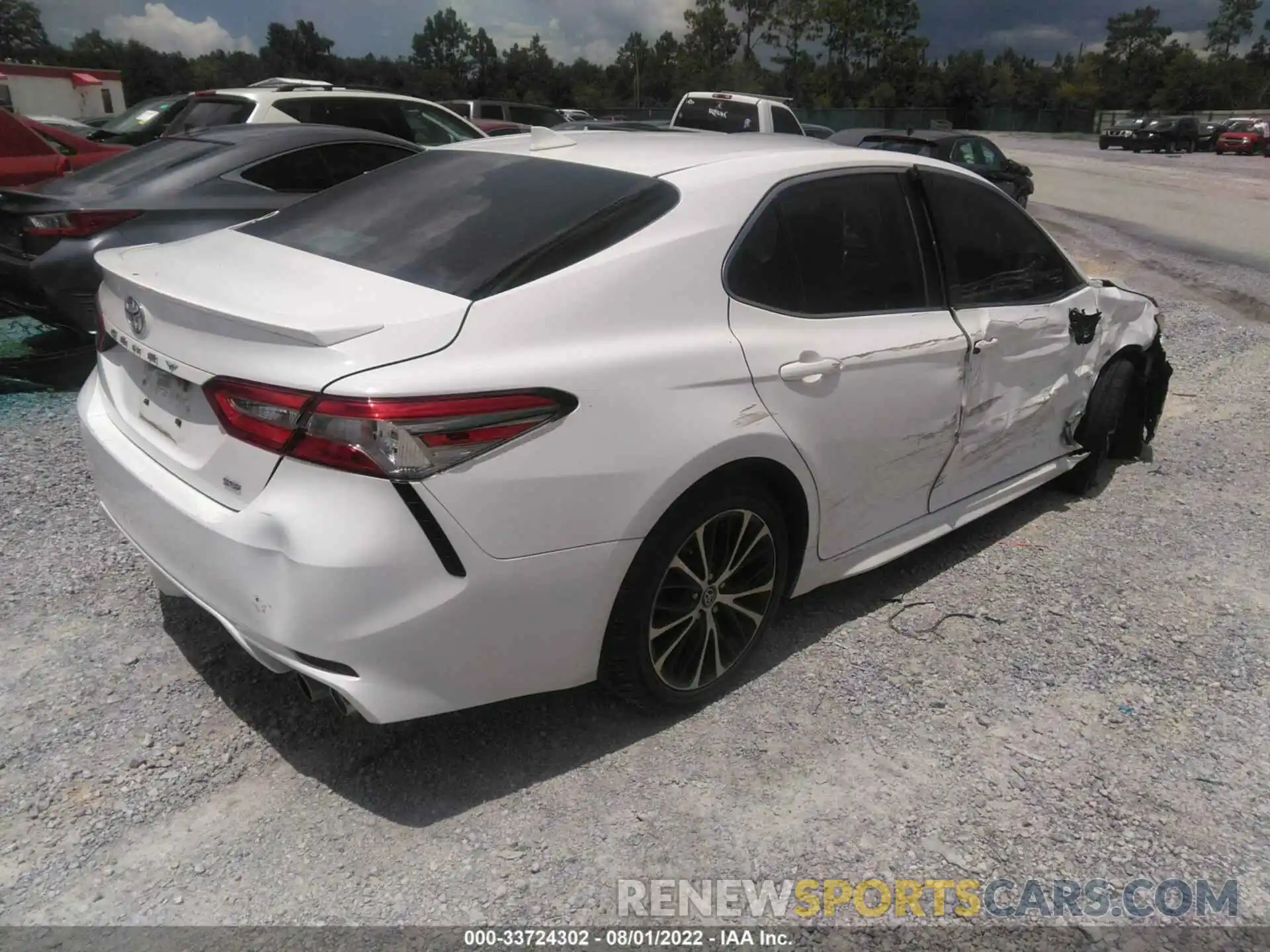 4 Фотография поврежденного автомобиля 4T1B11HKXKU701315 TOYOTA CAMRY 2019