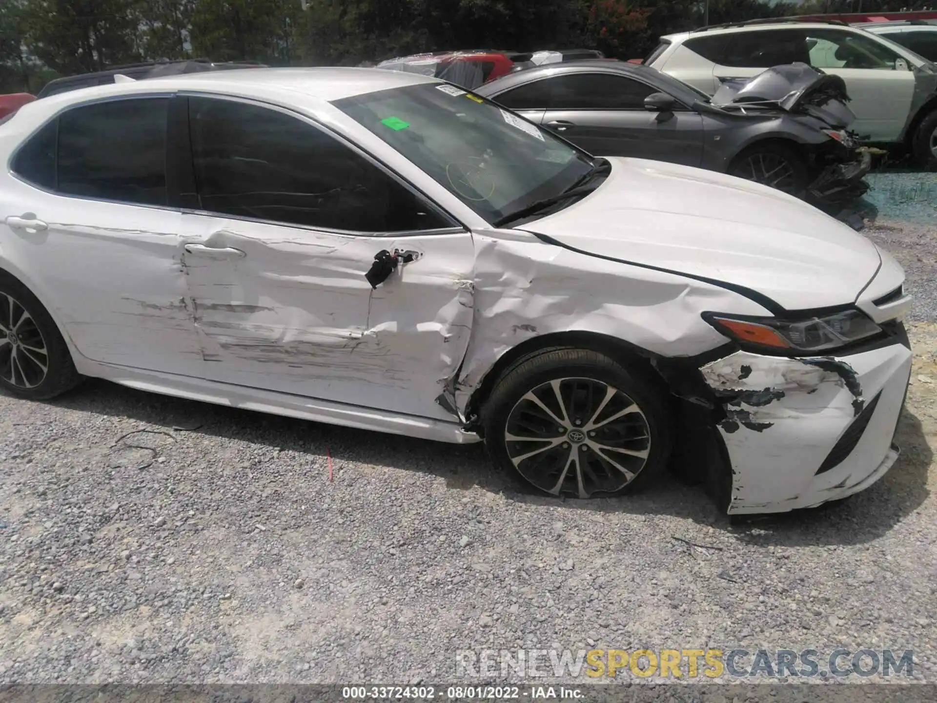 6 Photograph of a damaged car 4T1B11HKXKU701315 TOYOTA CAMRY 2019