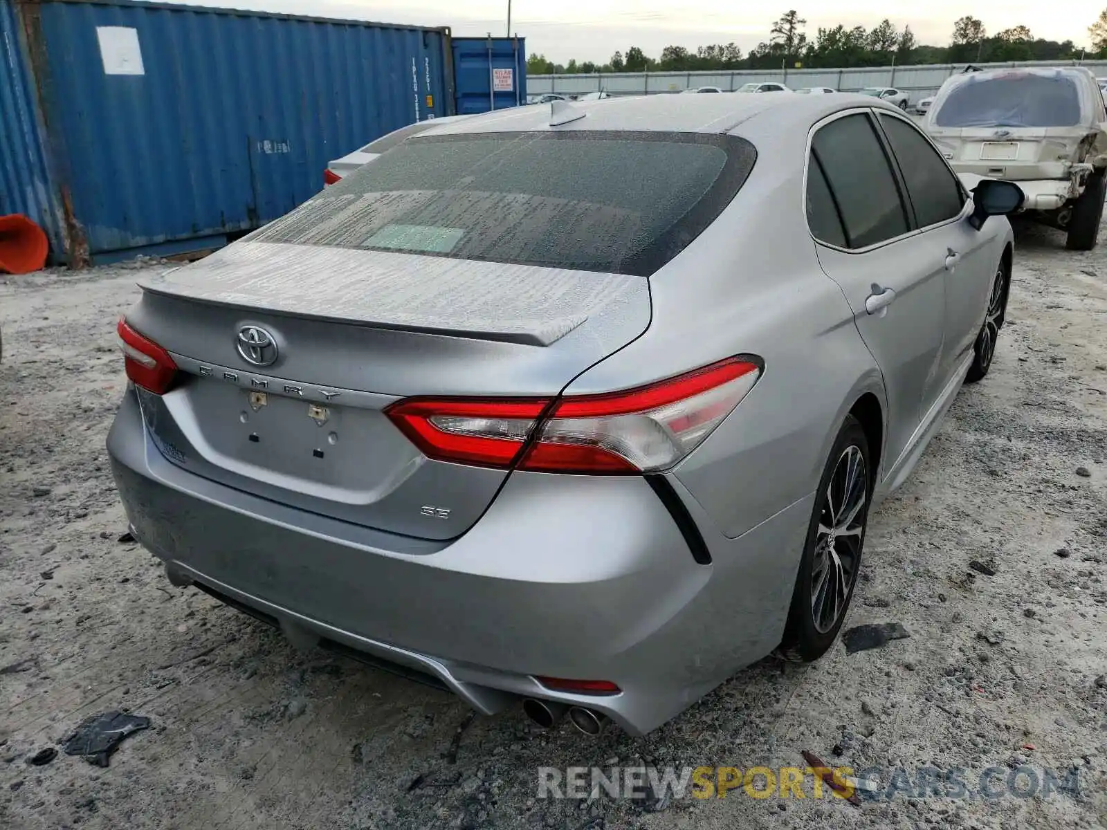 4 Фотография поврежденного автомобиля 4T1B11HKXKU701377 TOYOTA CAMRY 2019