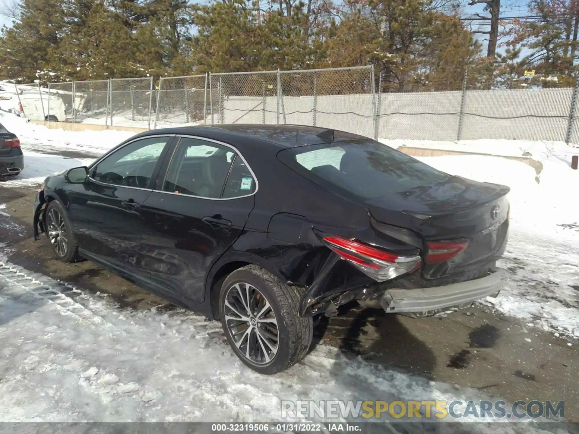 3 Photograph of a damaged car 4T1B11HKXKU701654 TOYOTA CAMRY 2019