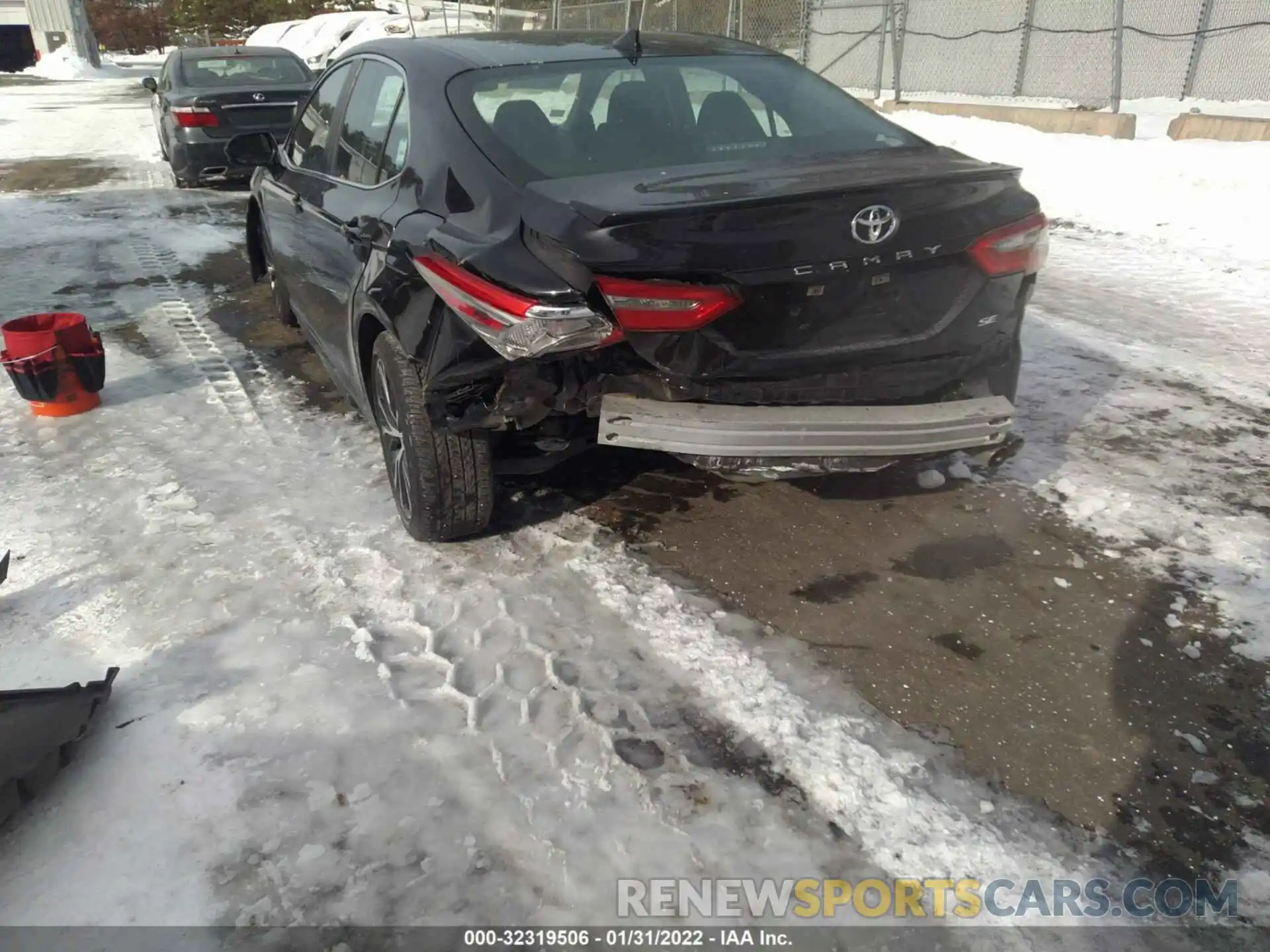 6 Photograph of a damaged car 4T1B11HKXKU701654 TOYOTA CAMRY 2019