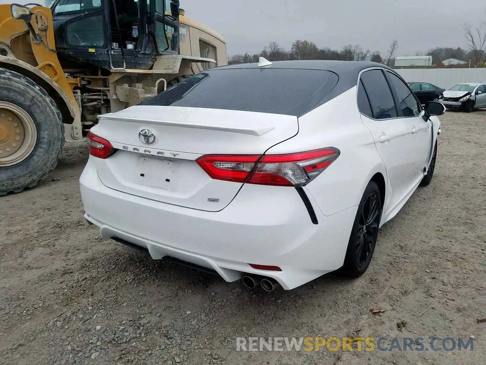 4 Фотография поврежденного автомобиля 4T1B11HKXKU703601 TOYOTA CAMRY 2019