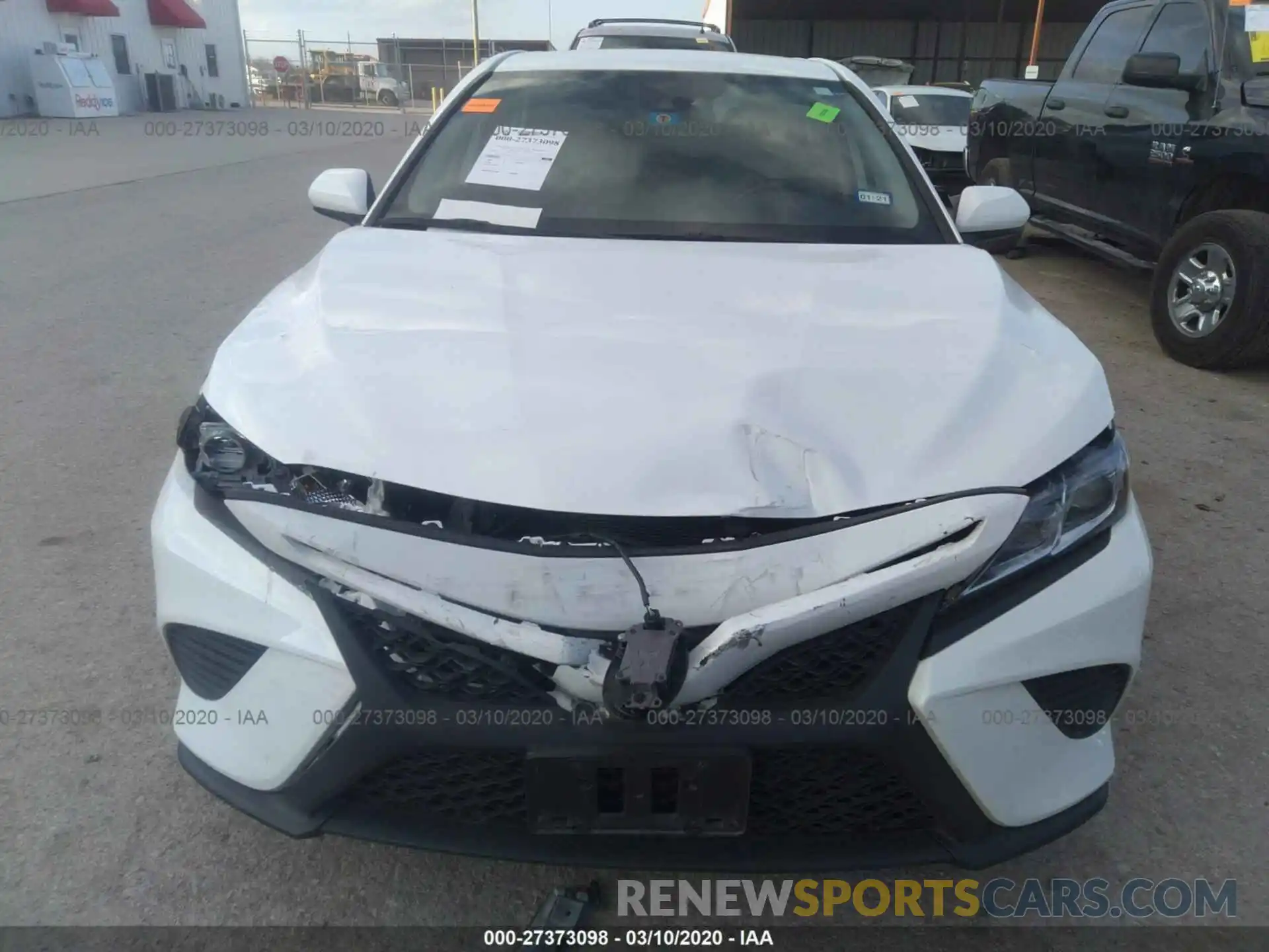 6 Photograph of a damaged car 4T1B11HKXKU704165 TOYOTA CAMRY 2019