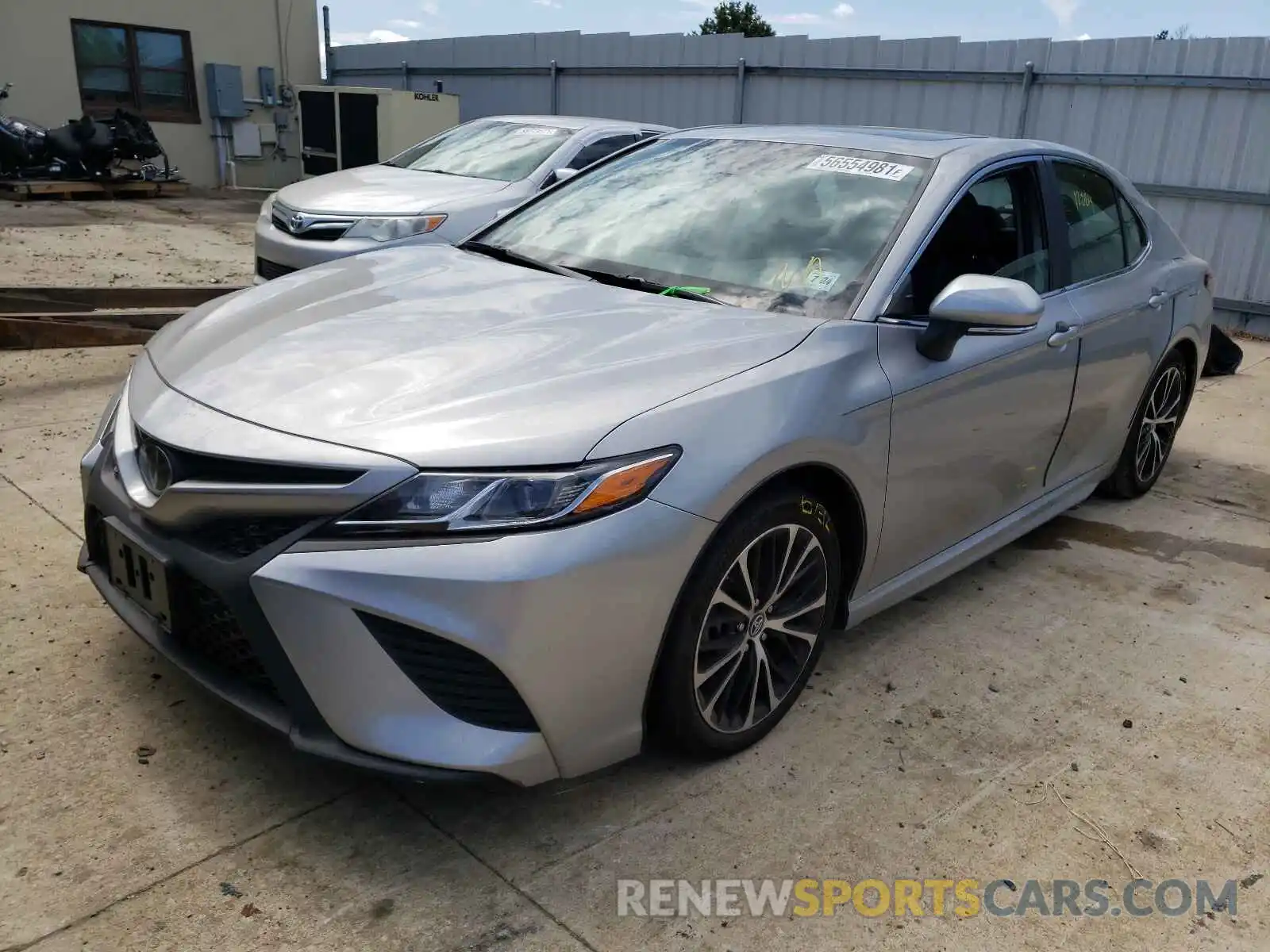 2 Photograph of a damaged car 4T1B11HKXKU704778 TOYOTA CAMRY 2019