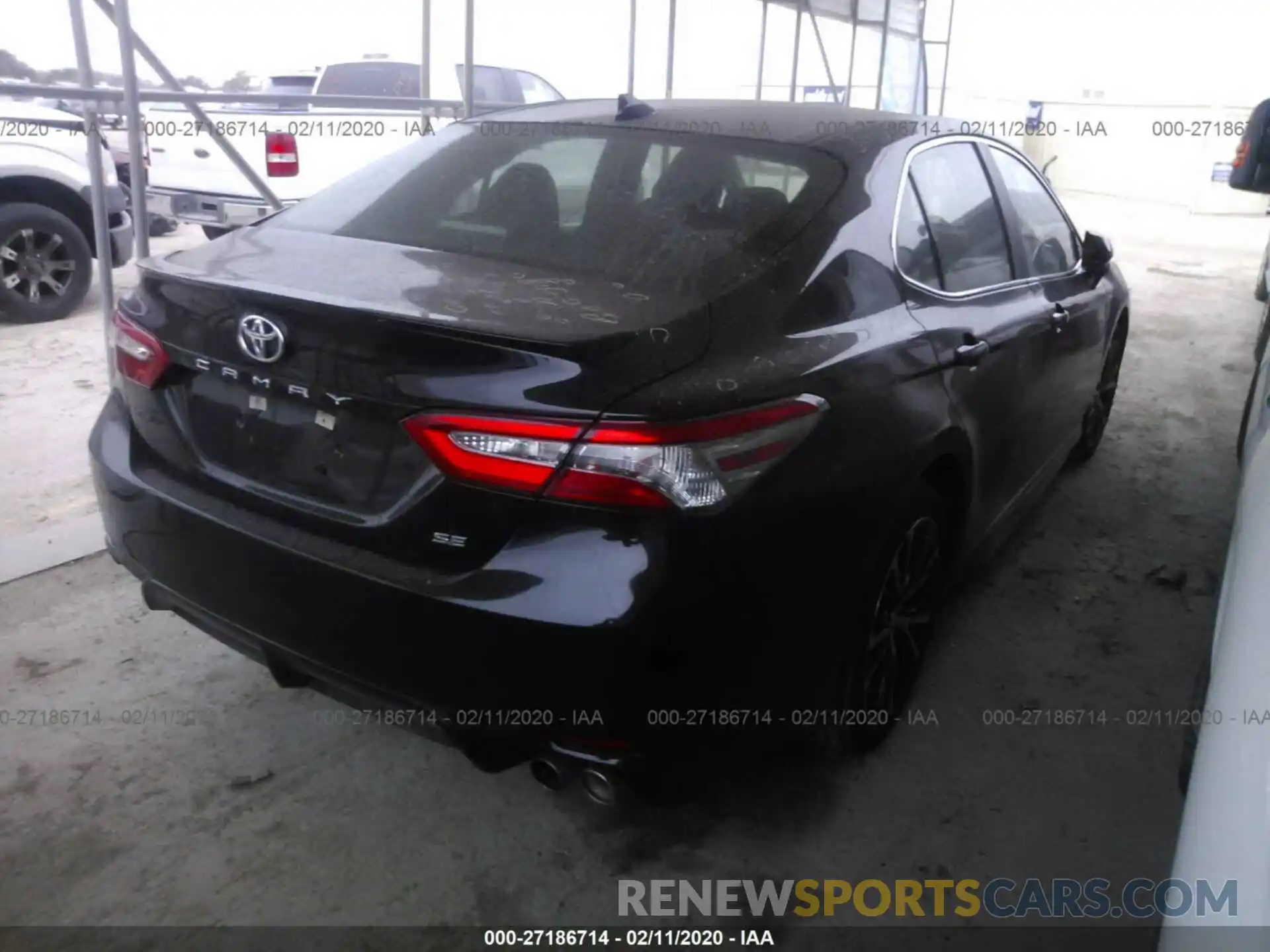 4 Photograph of a damaged car 4T1B11HKXKU704859 TOYOTA CAMRY 2019