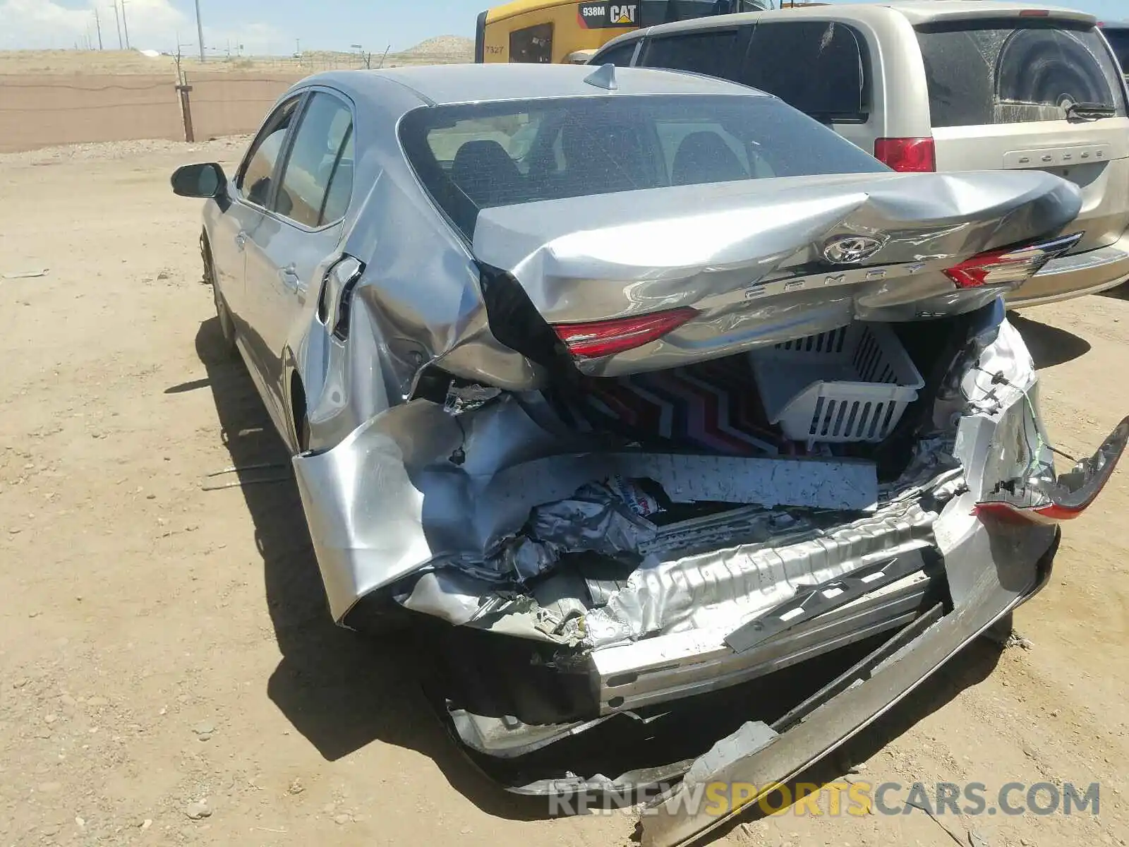 3 Photograph of a damaged car 4T1B11HKXKU706269 TOYOTA CAMRY 2019