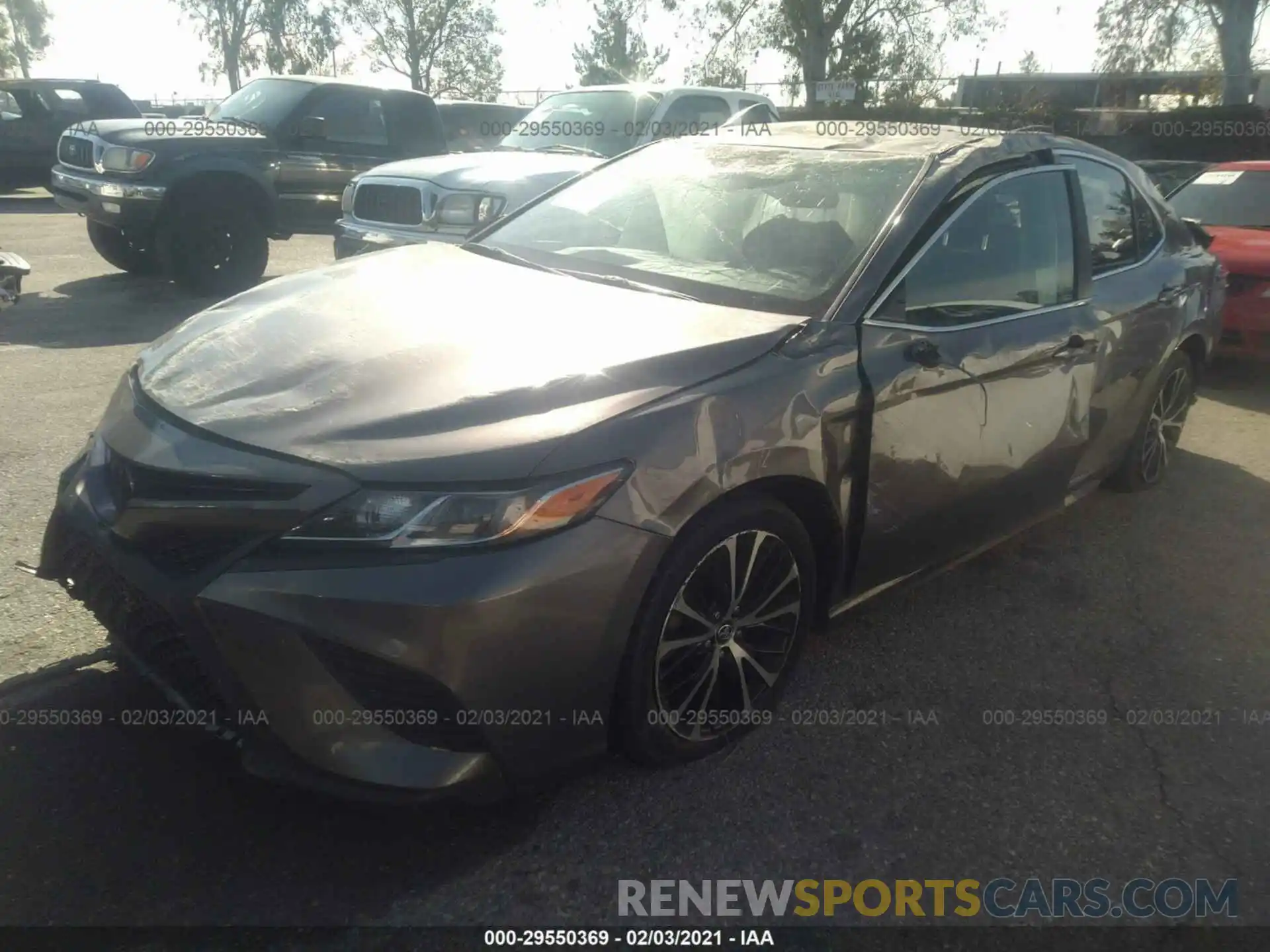 2 Photograph of a damaged car 4T1B11HKXKU706837 TOYOTA CAMRY 2019