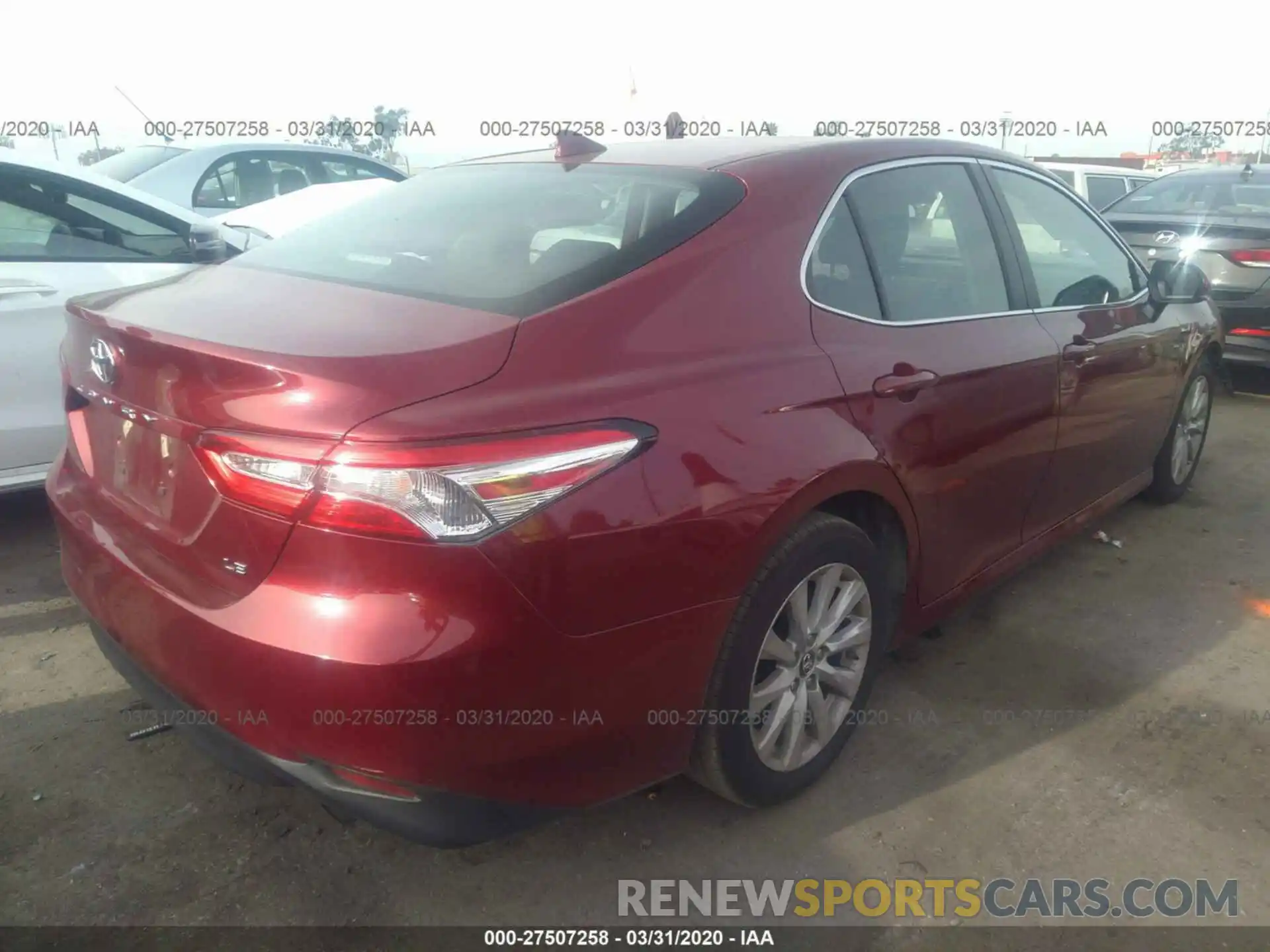 4 Photograph of a damaged car 4T1B11HKXKU709642 TOYOTA CAMRY 2019