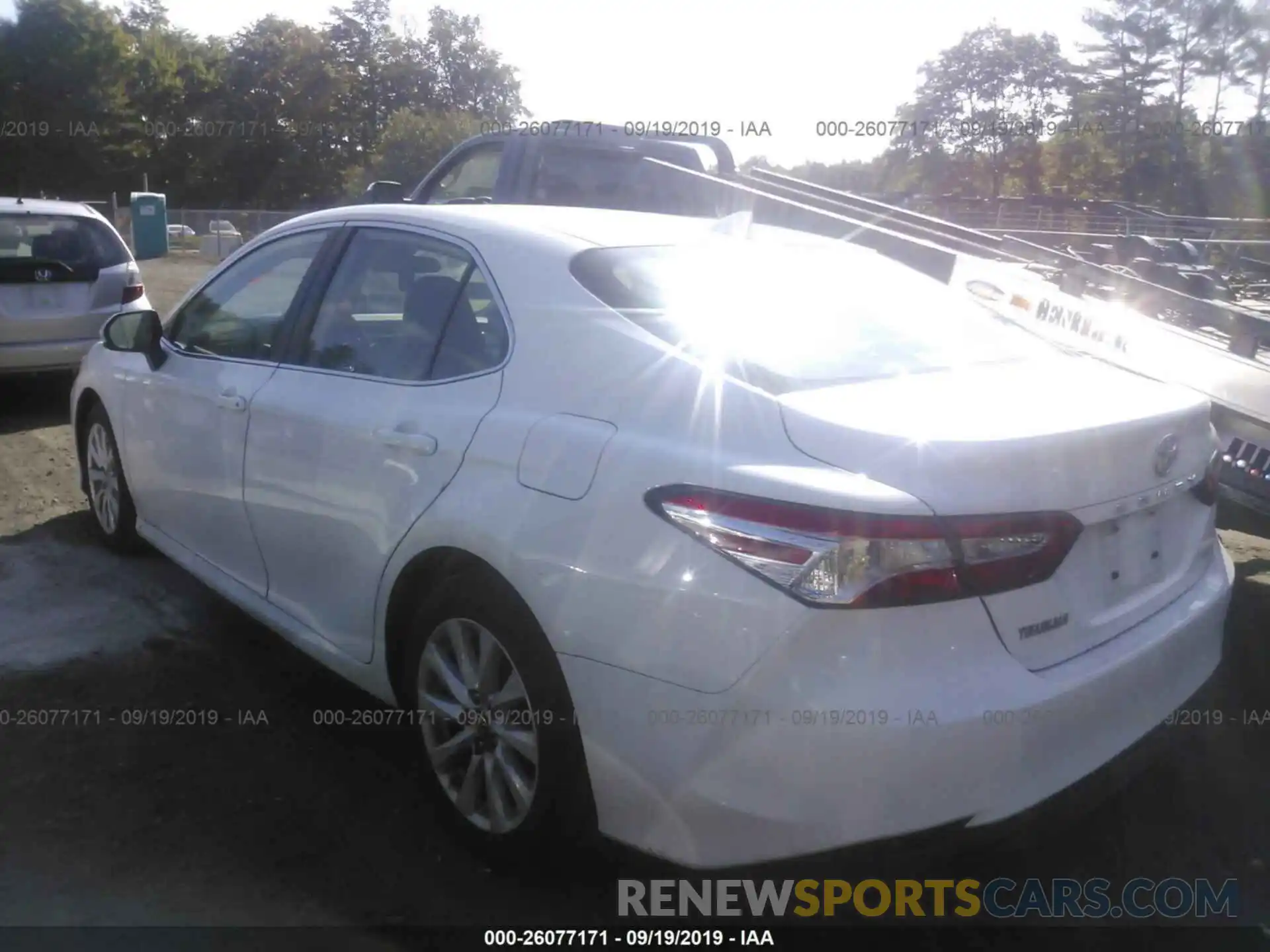 3 Photograph of a damaged car 4T1B11HKXKU711181 TOYOTA CAMRY 2019