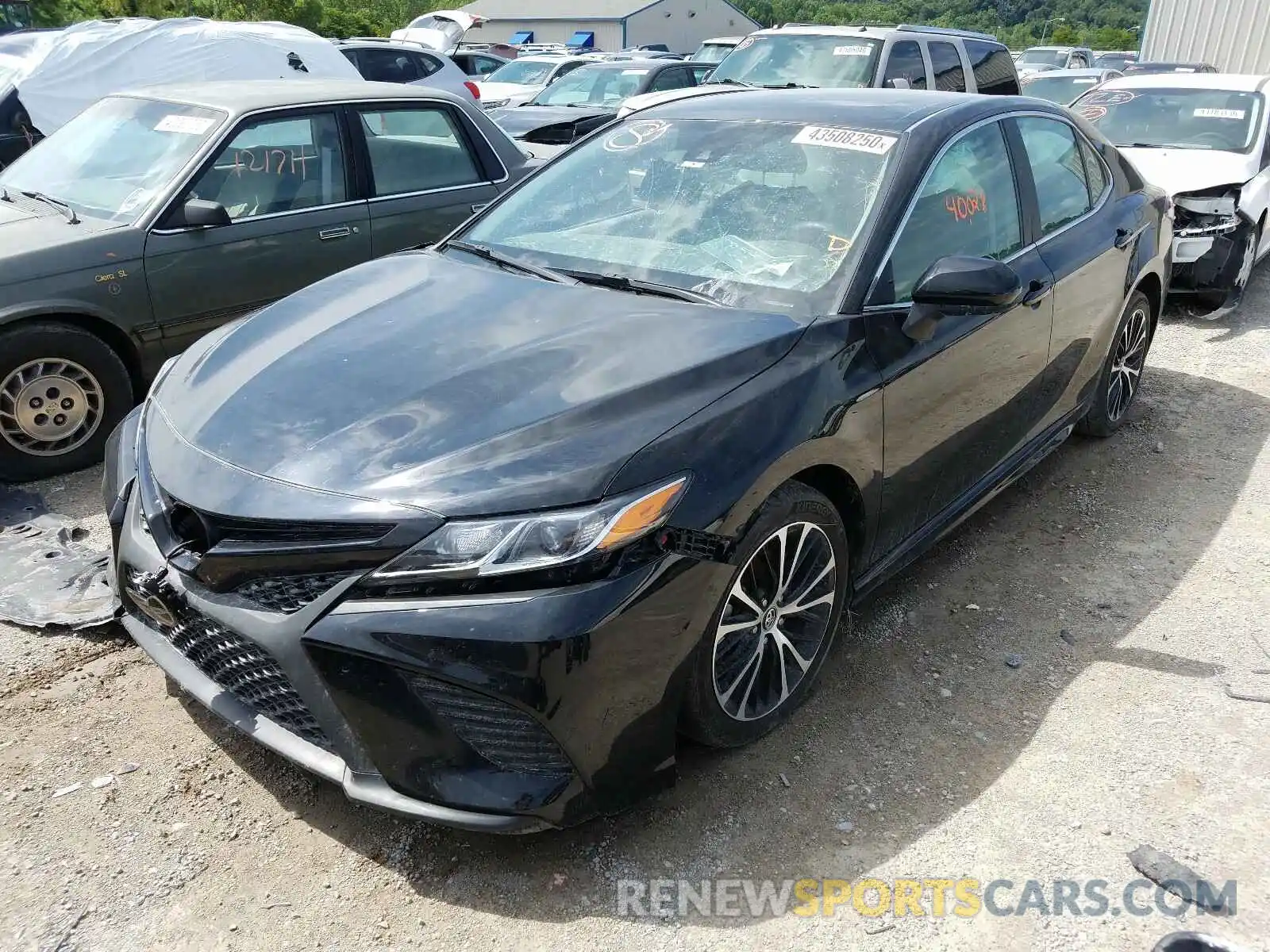 2 Фотография поврежденного автомобиля 4T1B11HKXKU711200 TOYOTA CAMRY 2019