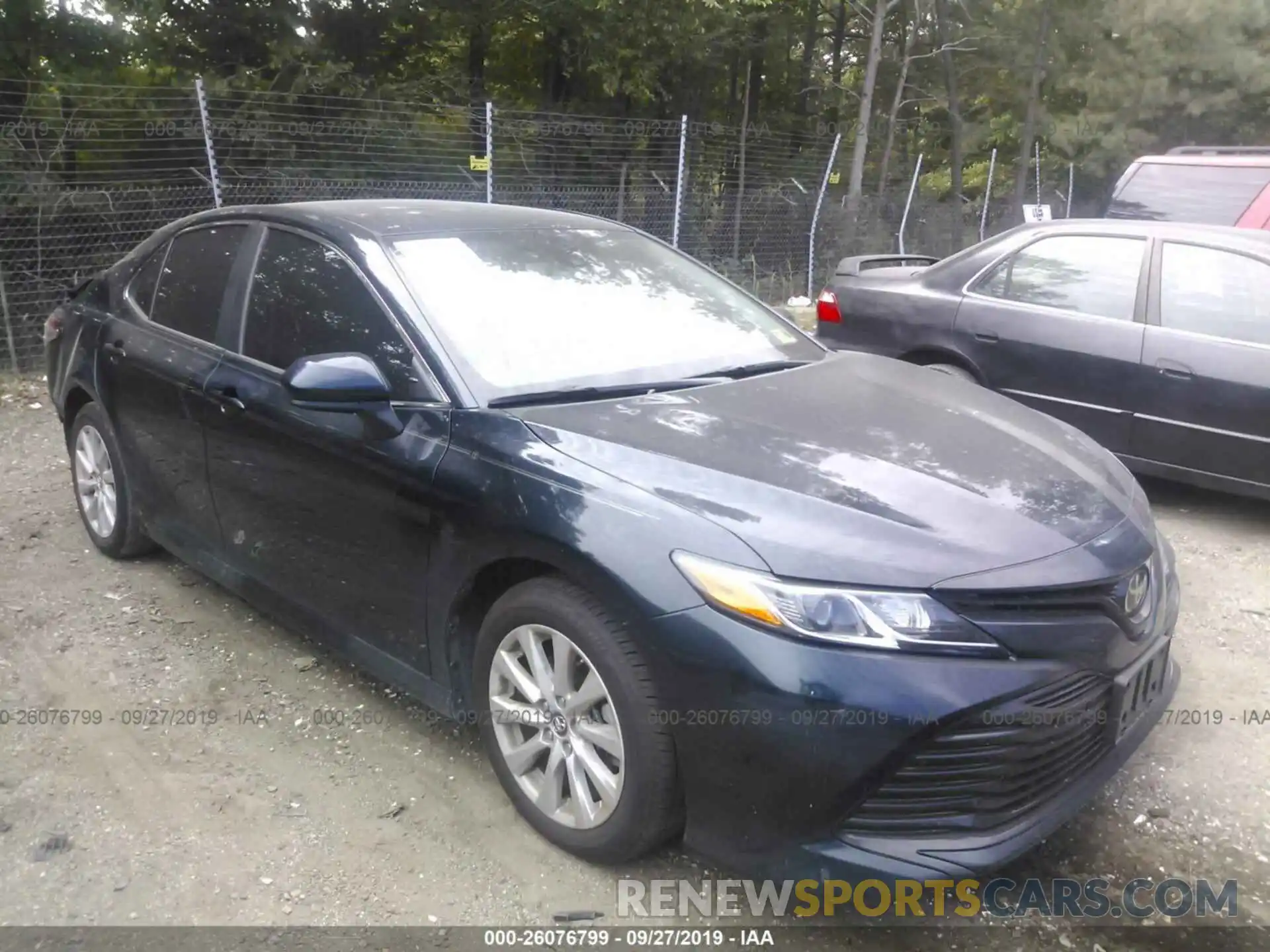 1 Photograph of a damaged car 4T1B11HKXKU711293 TOYOTA CAMRY 2019