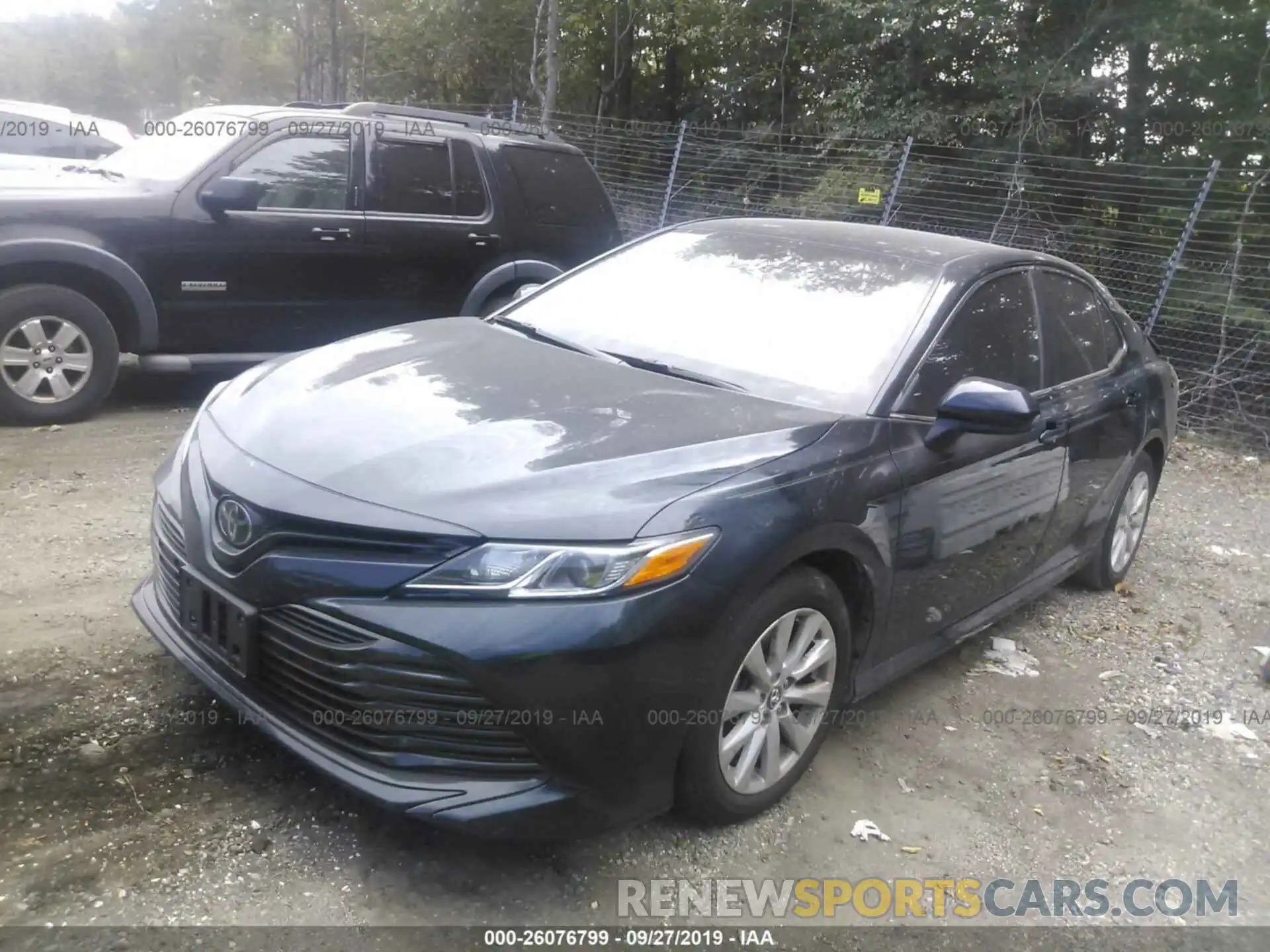 2 Photograph of a damaged car 4T1B11HKXKU711293 TOYOTA CAMRY 2019