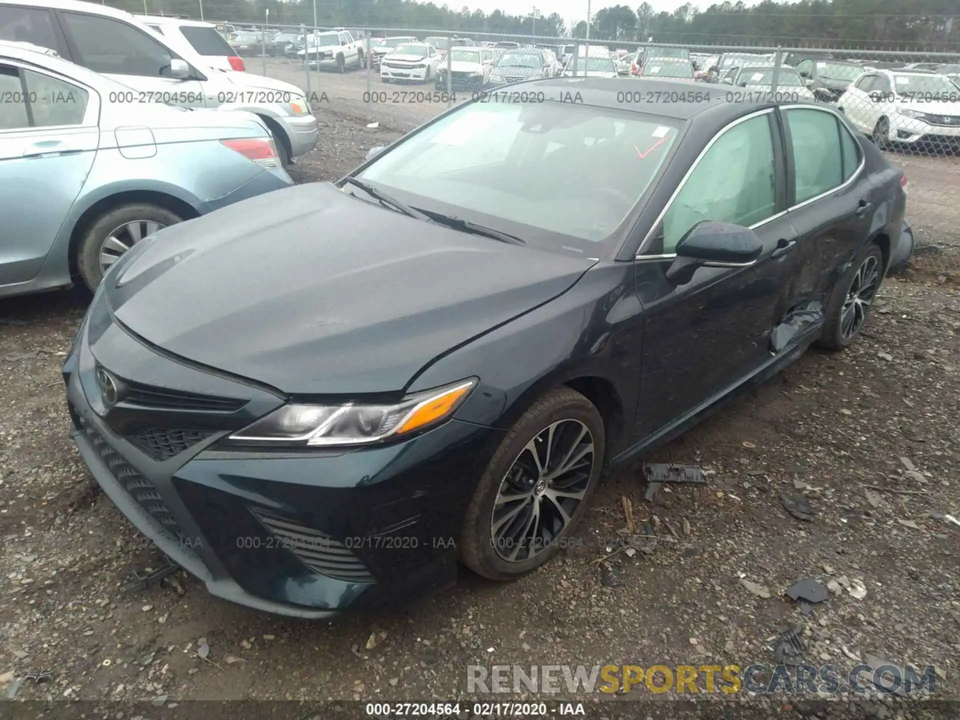 2 Photograph of a damaged car 4T1B11HKXKU712685 TOYOTA CAMRY 2019