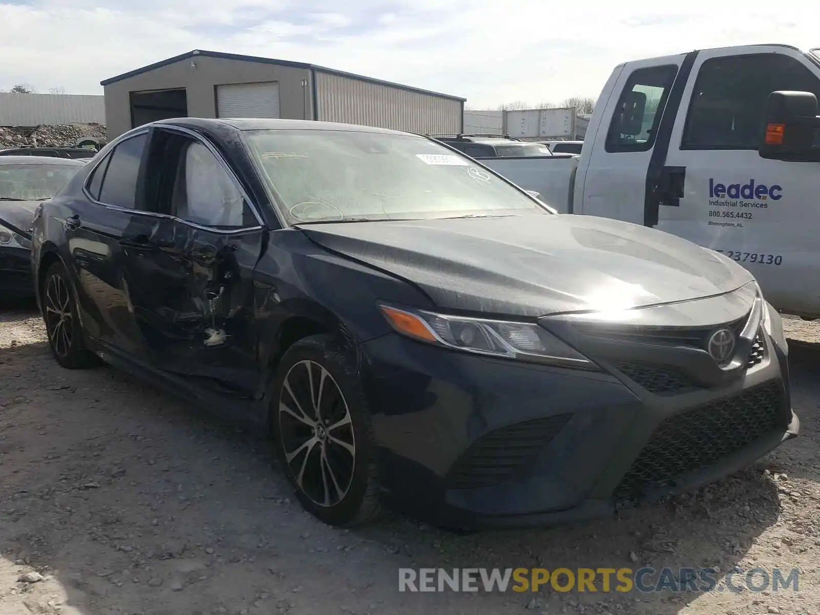 1 Photograph of a damaged car 4T1B11HKXKU712749 TOYOTA CAMRY 2019