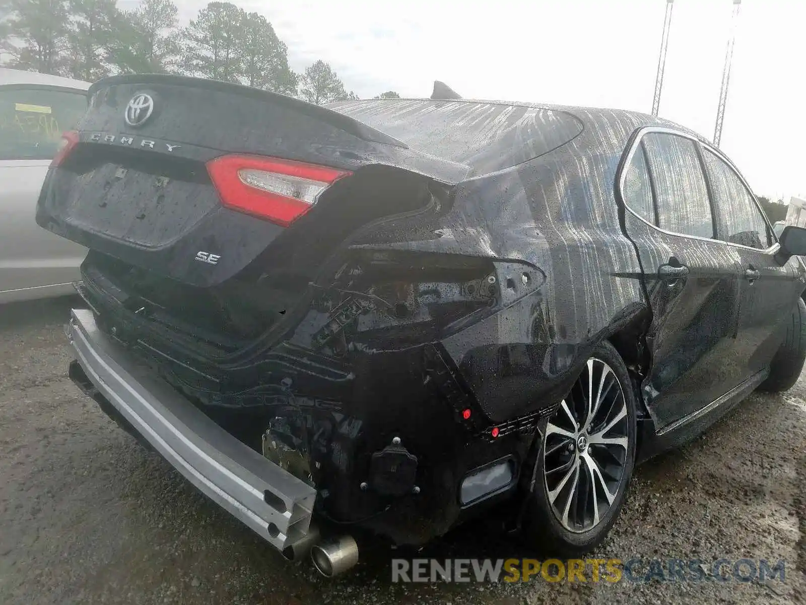 9 Photograph of a damaged car 4T1B11HKXKU713206 TOYOTA CAMRY 2019