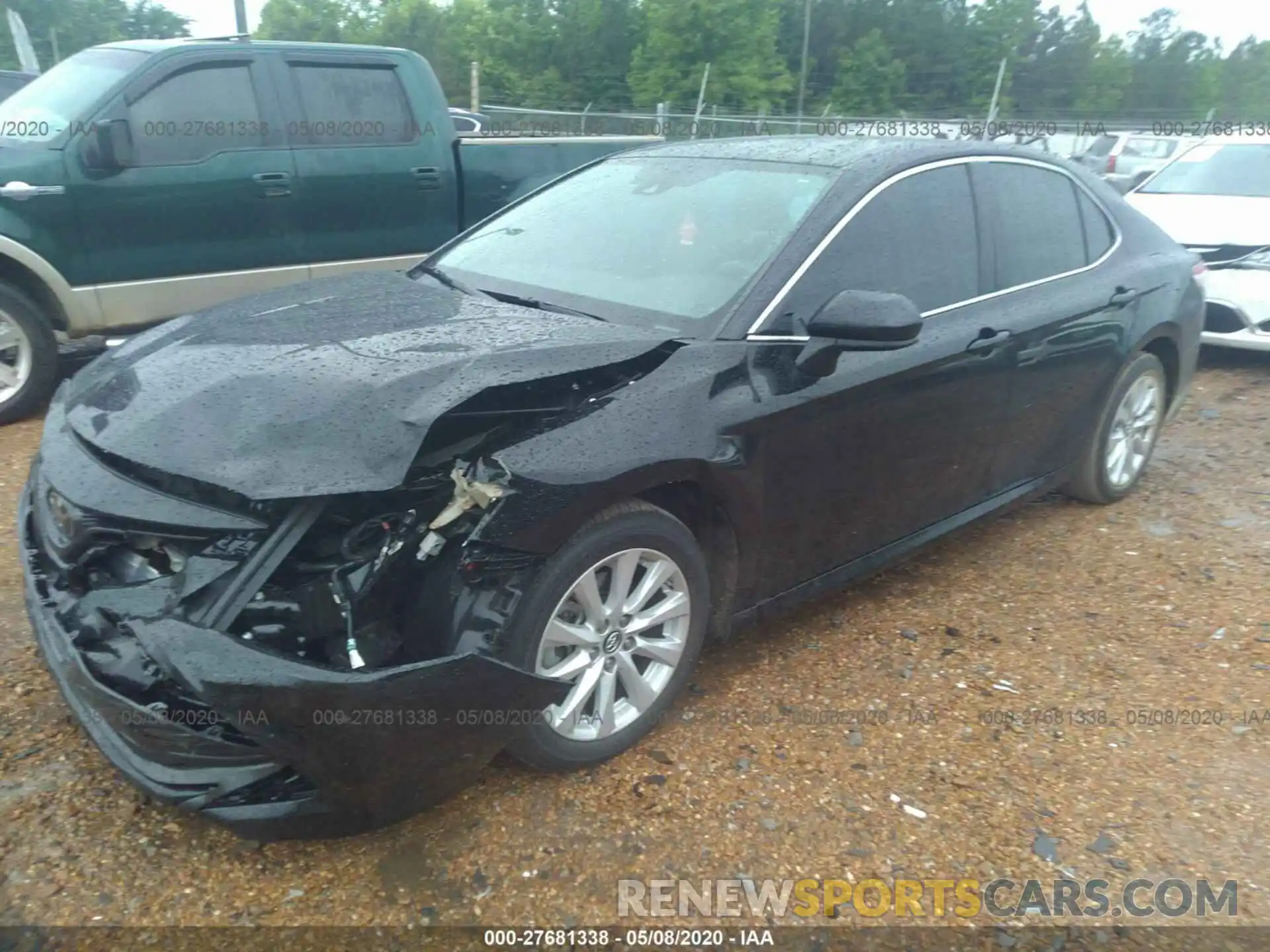 2 Photograph of a damaged car 4T1B11HKXKU714002 TOYOTA CAMRY 2019