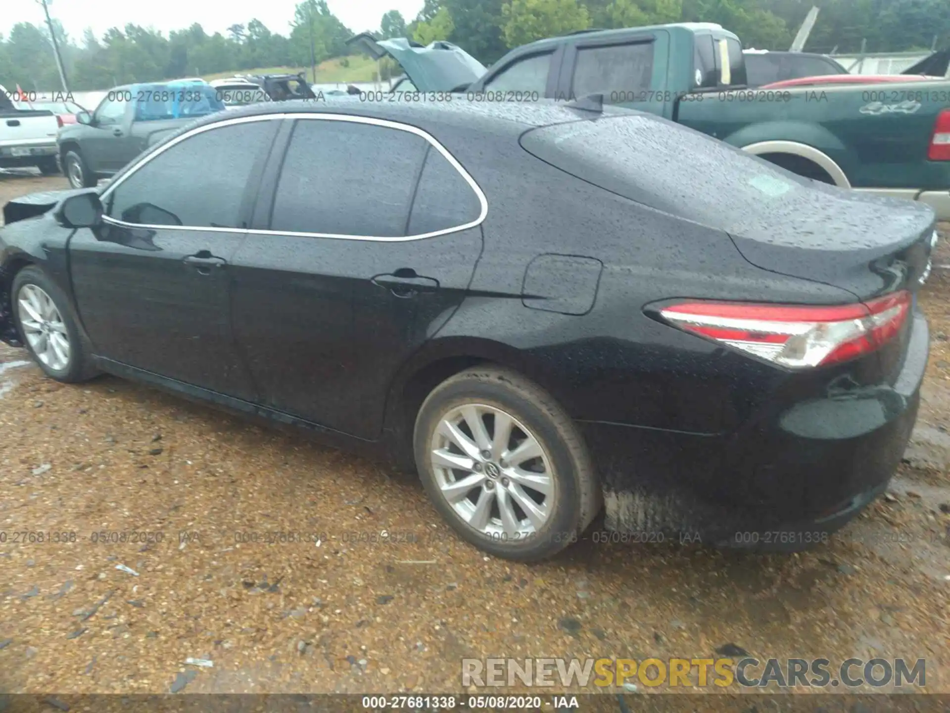 3 Photograph of a damaged car 4T1B11HKXKU714002 TOYOTA CAMRY 2019