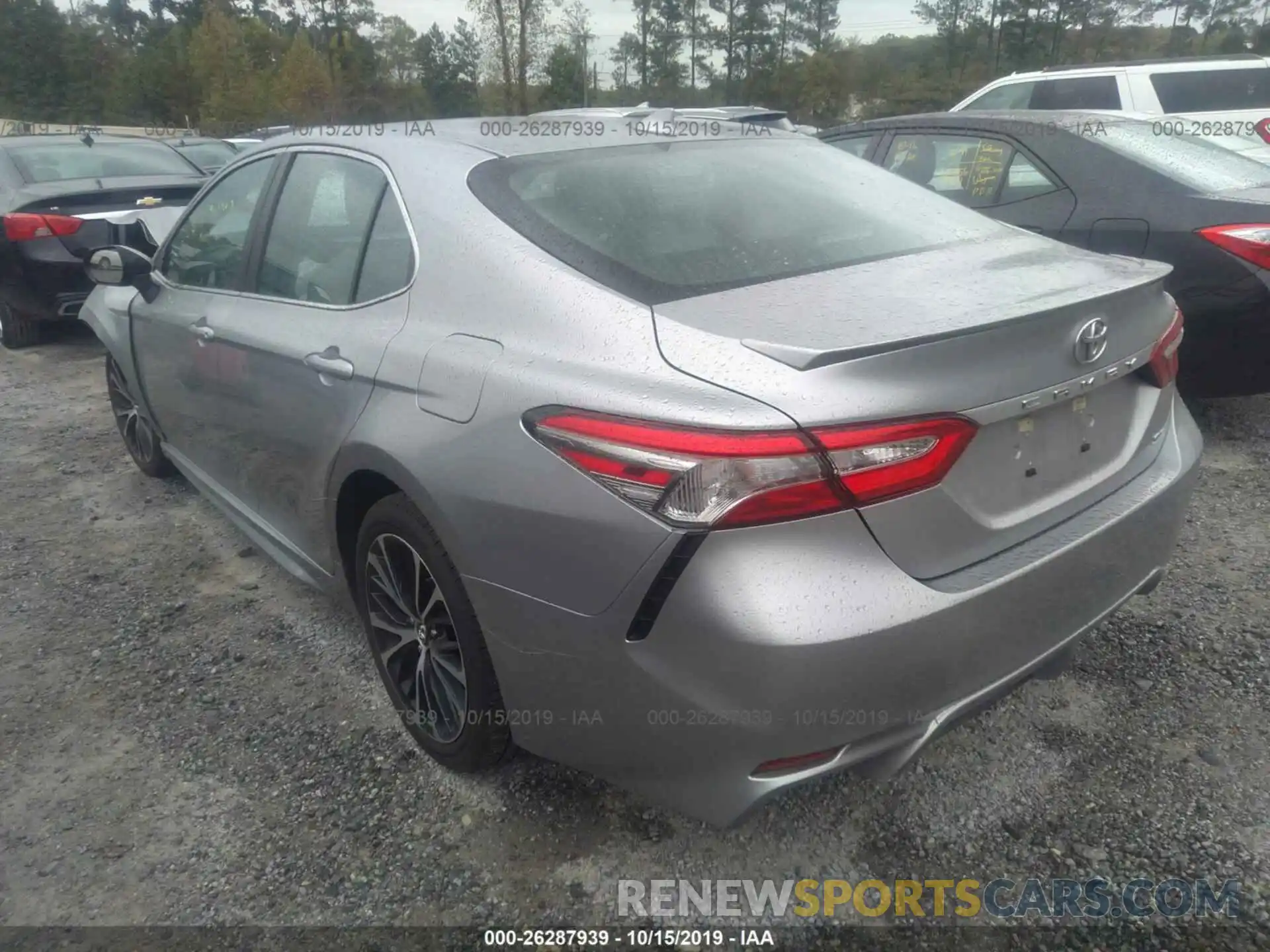 3 Photograph of a damaged car 4T1B11HKXKU714985 TOYOTA CAMRY 2019