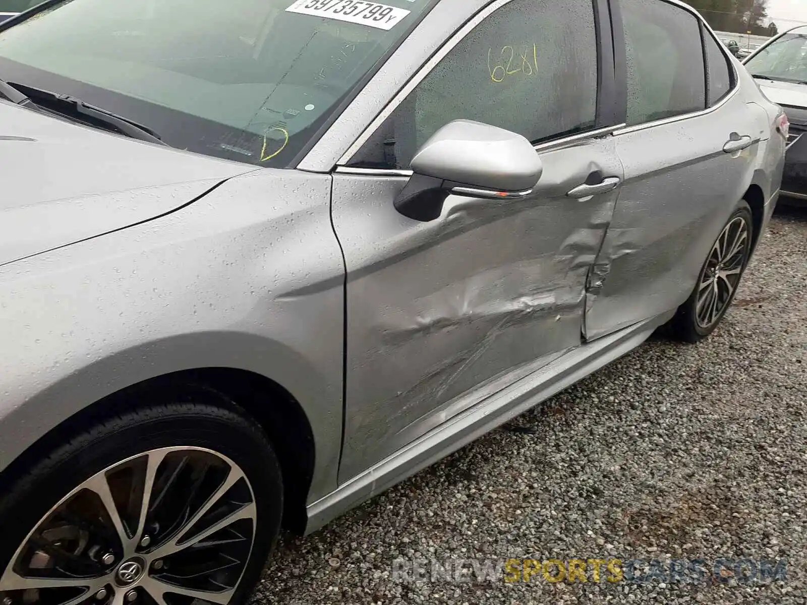 9 Photograph of a damaged car 4T1B11HKXKU715425 TOYOTA CAMRY 2019