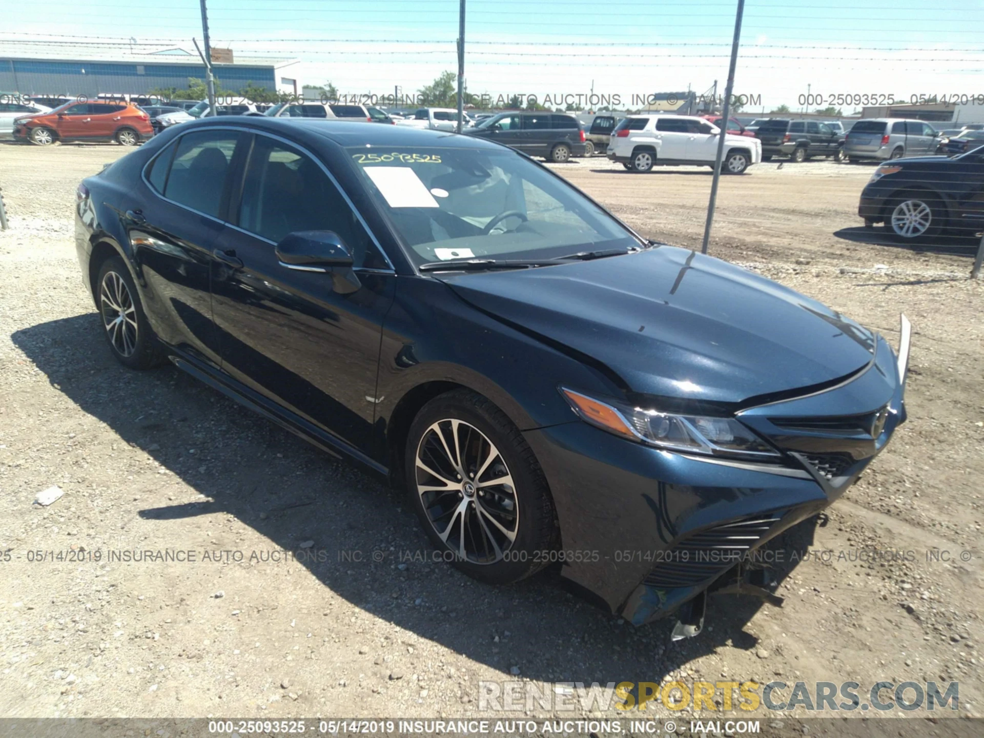 1 Photograph of a damaged car 4T1B11HKXKU716199 TOYOTA CAMRY 2019