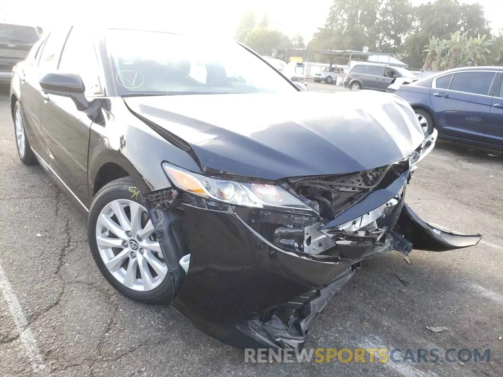 1 Photograph of a damaged car 4T1B11HKXKU716946 TOYOTA CAMRY 2019