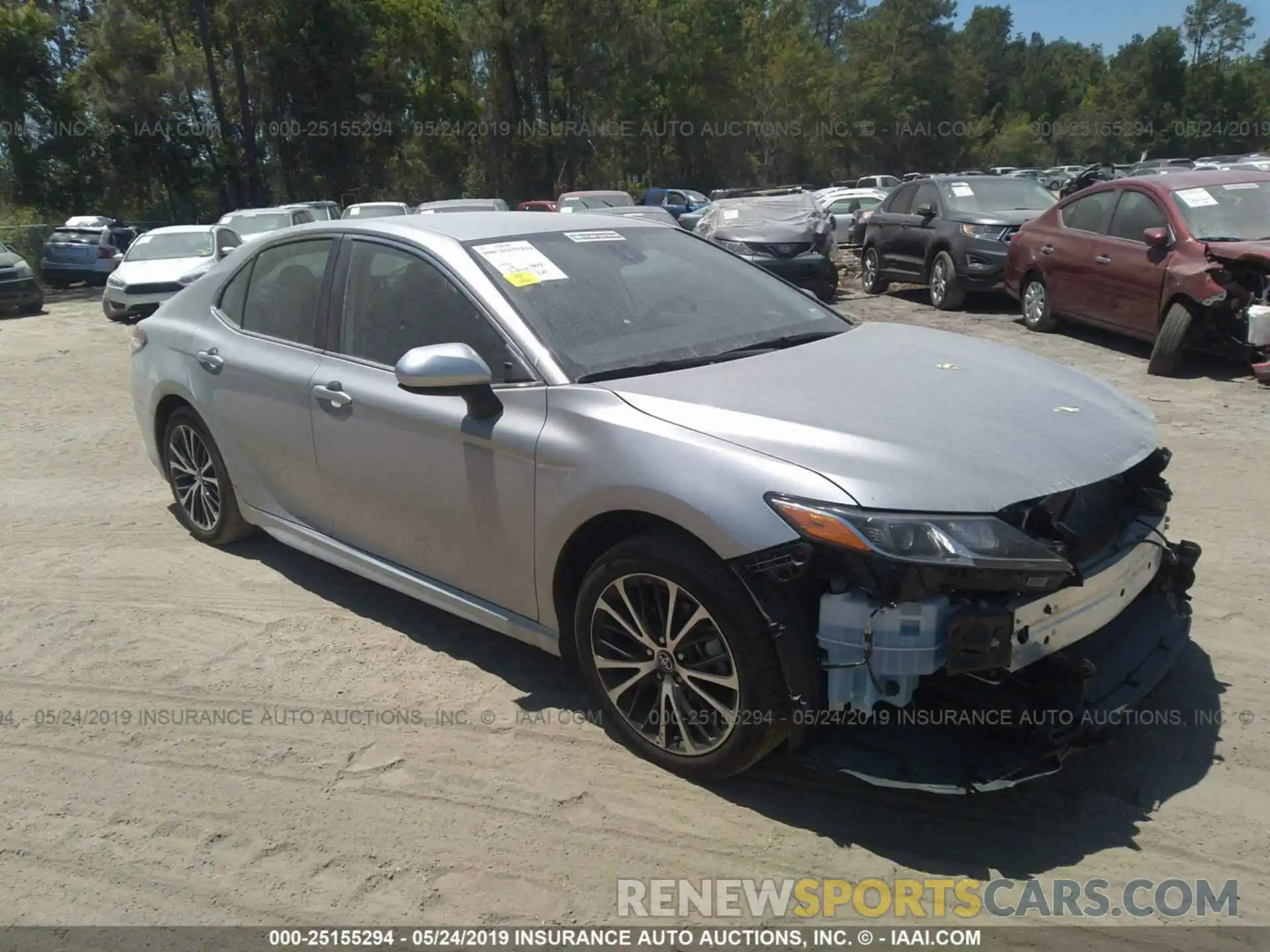 1 Photograph of a damaged car 4T1B11HKXKU718194 TOYOTA CAMRY 2019