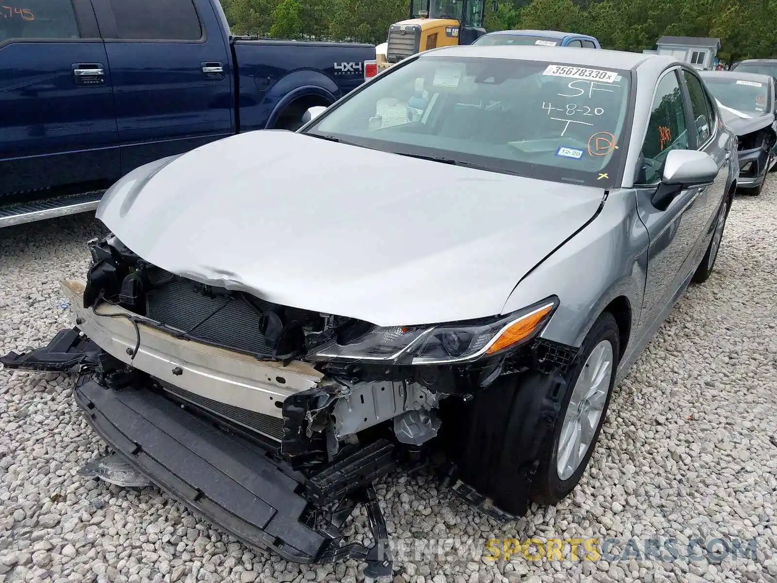 2 Photograph of a damaged car 4T1B11HKXKU720351 TOYOTA CAMRY 2019