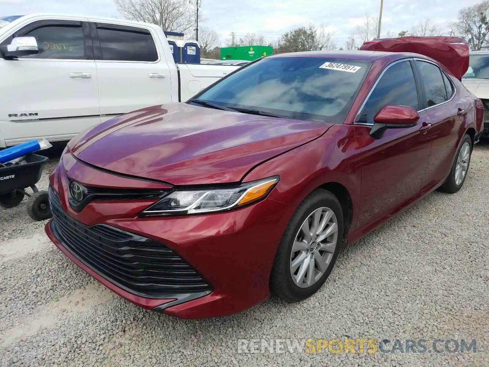 2 Photograph of a damaged car 4T1B11HKXKU720656 TOYOTA CAMRY 2019