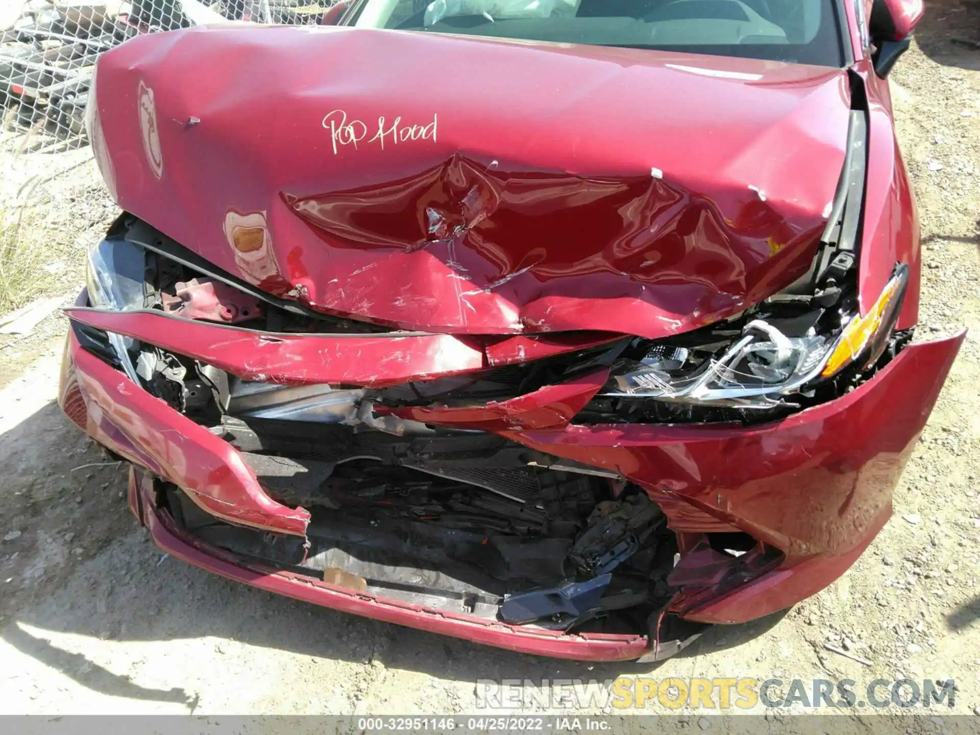 6 Photograph of a damaged car 4T1B11HKXKU723105 TOYOTA CAMRY 2019