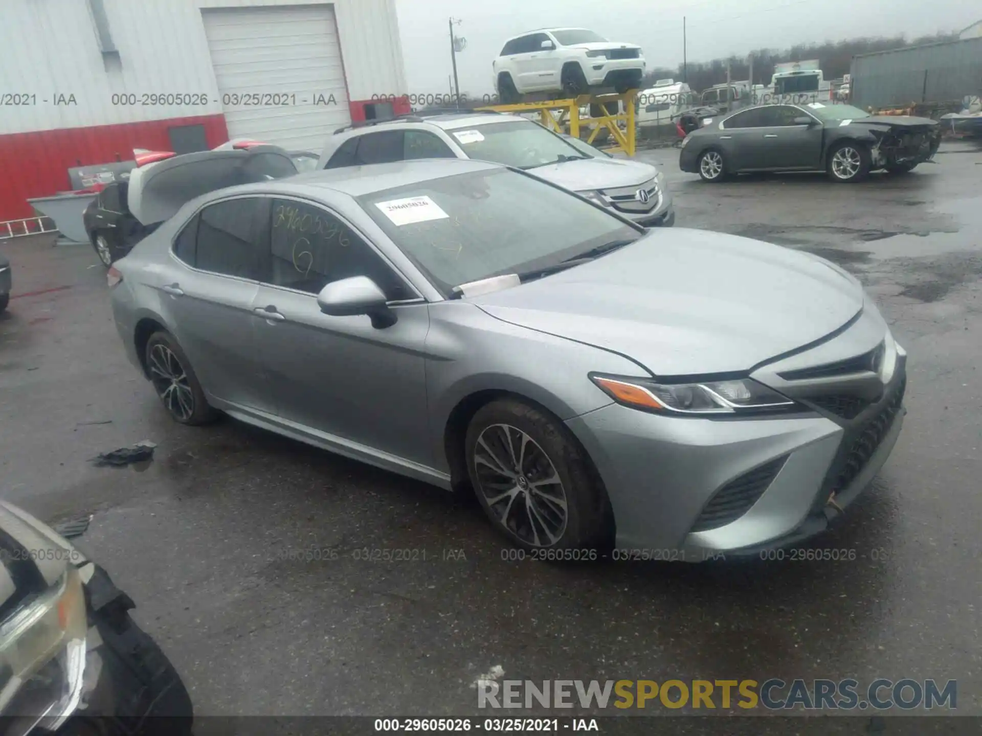 1 Photograph of a damaged car 4T1B11HKXKU724304 TOYOTA CAMRY 2019