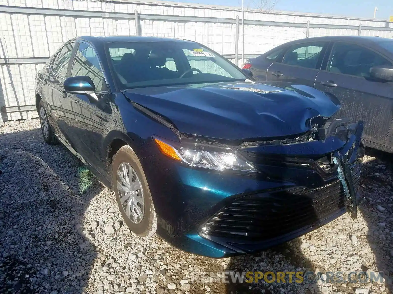 1 Photograph of a damaged car 4T1B11HKXKU724500 TOYOTA CAMRY 2019