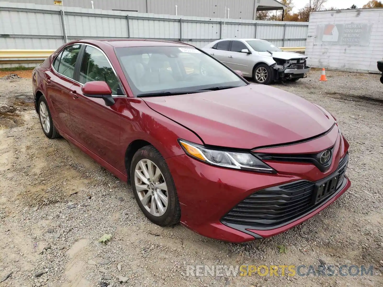 1 Photograph of a damaged car 4T1B11HKXKU727901 TOYOTA CAMRY 2019