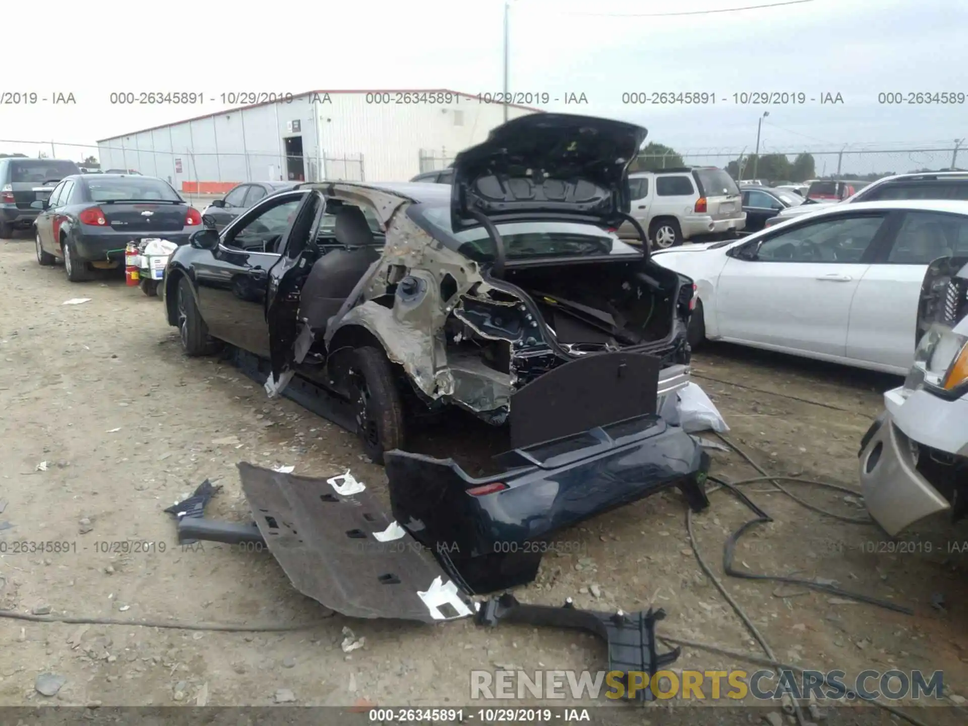 6 Photograph of a damaged car 4T1B11HKXKU728403 TOYOTA CAMRY 2019